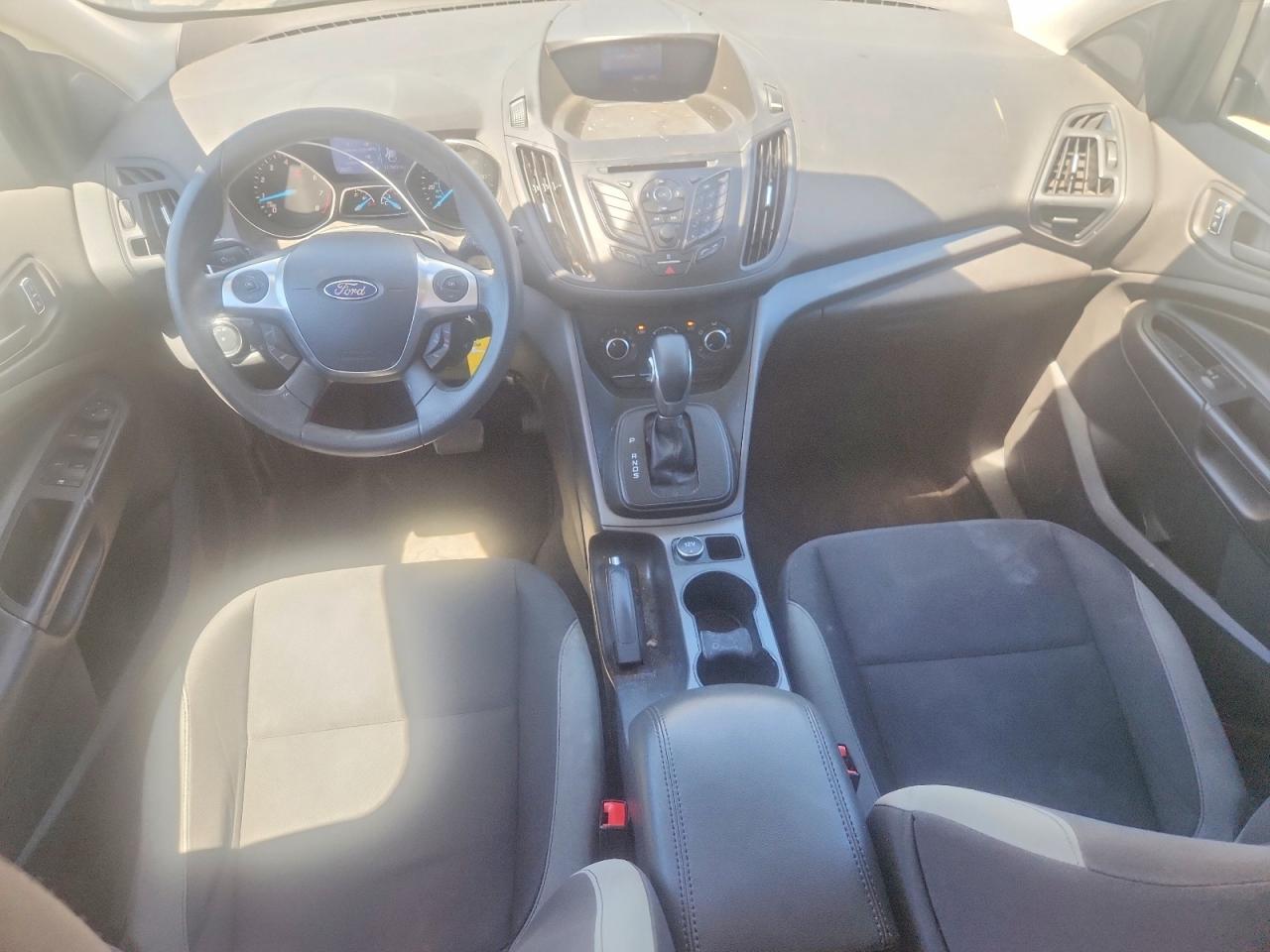 2014 Ford Escape S White vin: 1FMCU0F71EUA93810