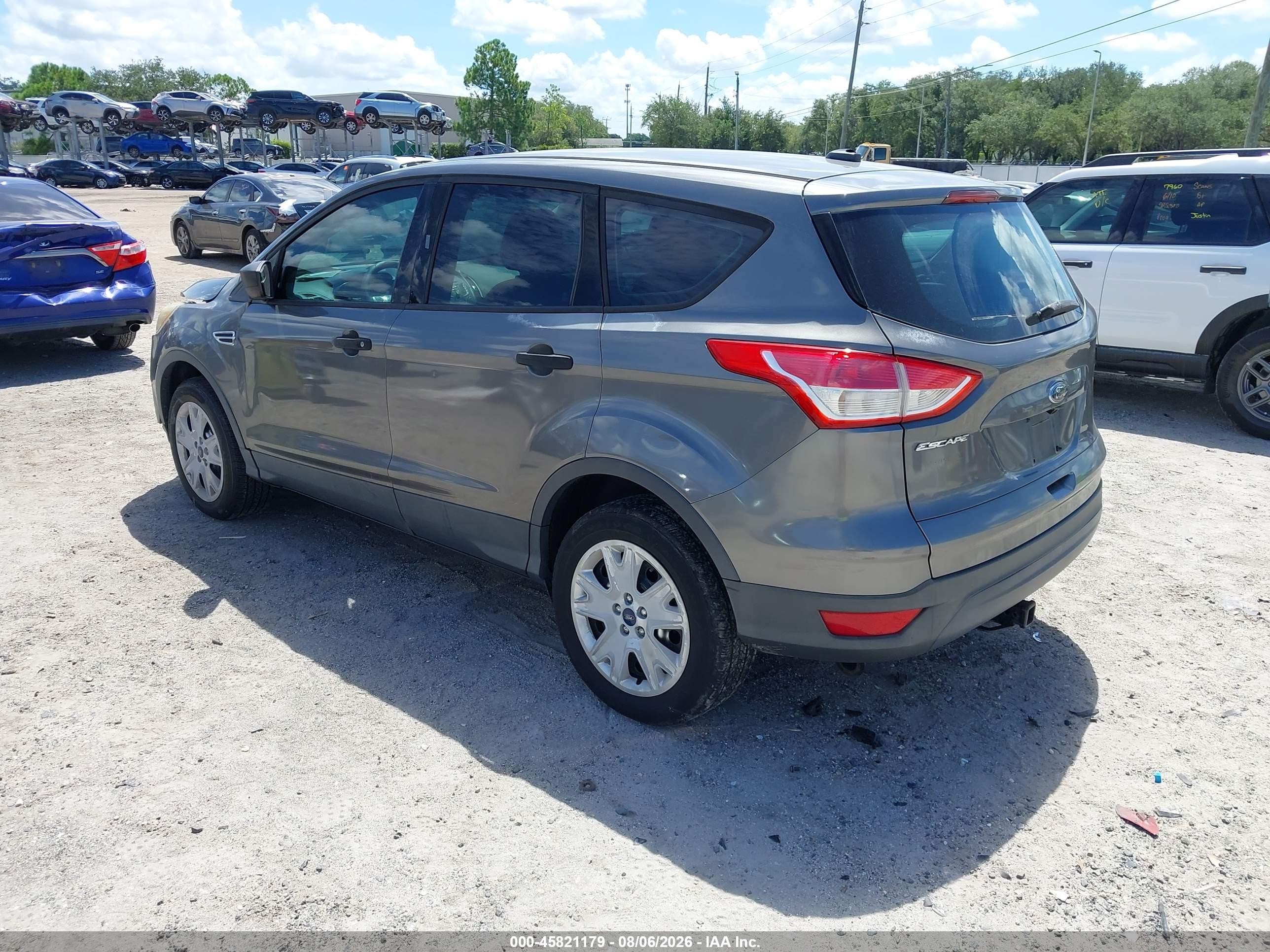 2014 Ford Escape S Серый vin: 1FMCU0F71EUB55903