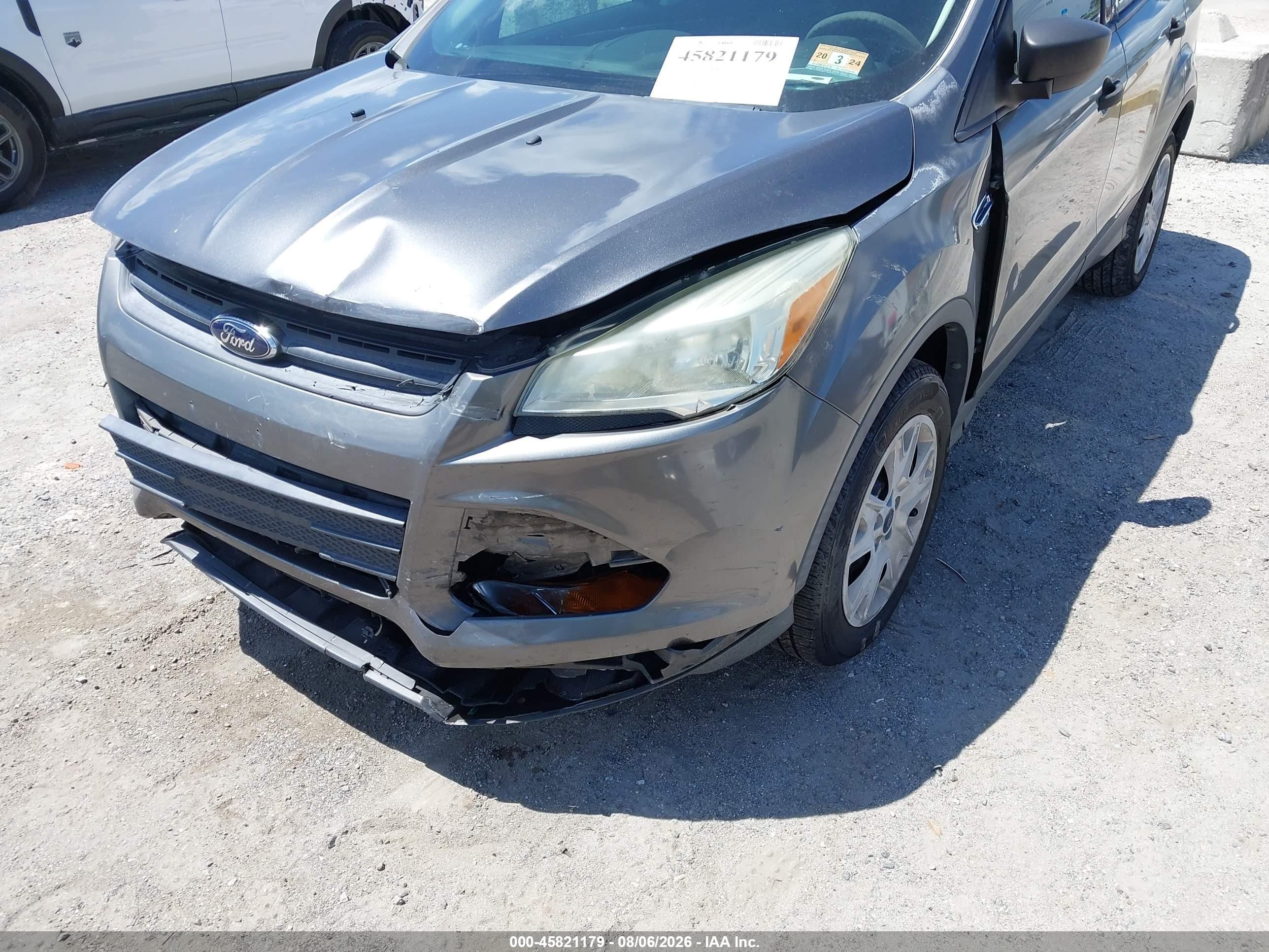 2014 Ford Escape S Серый vin: 1FMCU0F71EUB55903