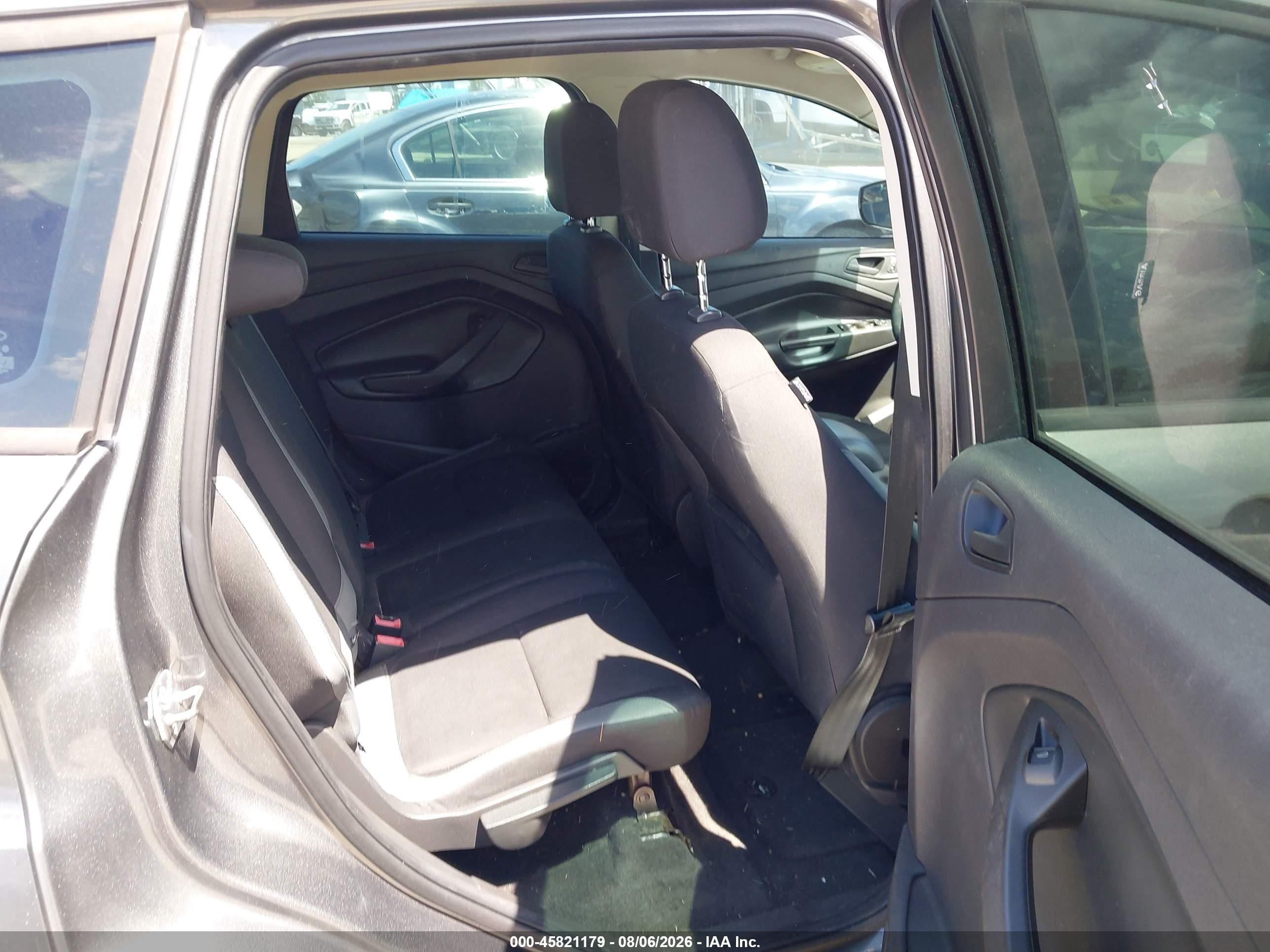 2014 Ford Escape S Серый vin: 1FMCU0F71EUB55903