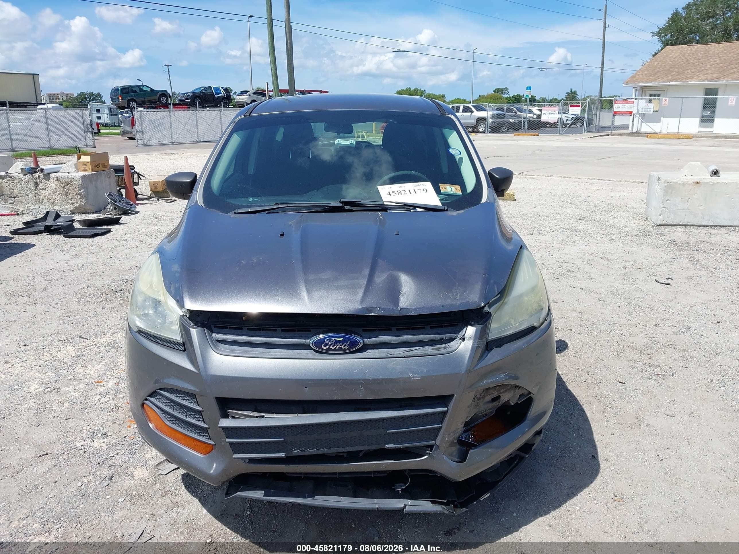 2014 Ford Escape S Серый vin: 1FMCU0F71EUB55903