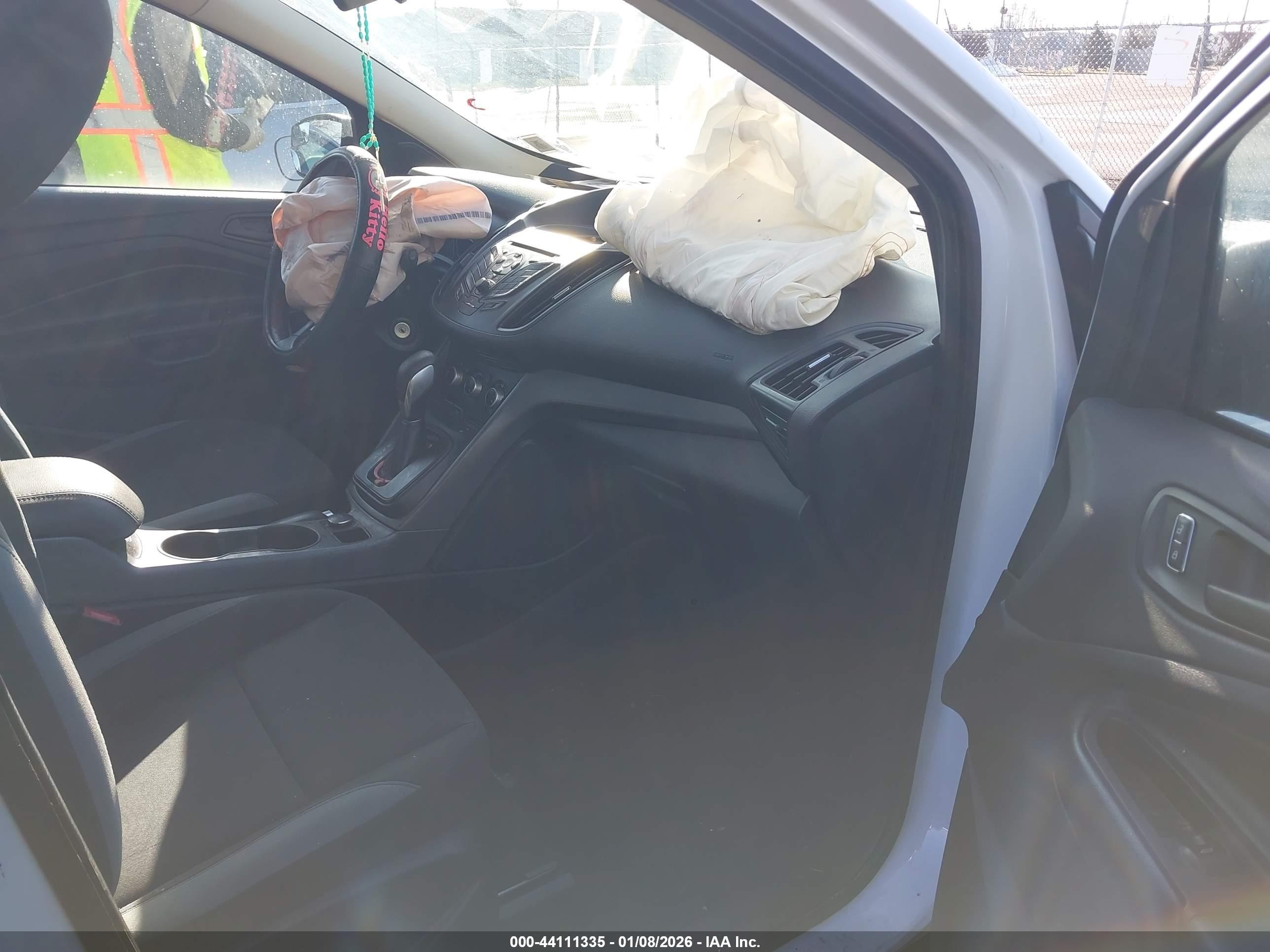 2014 Ford Escape S White vin: 1FMCU0F71EUB68909