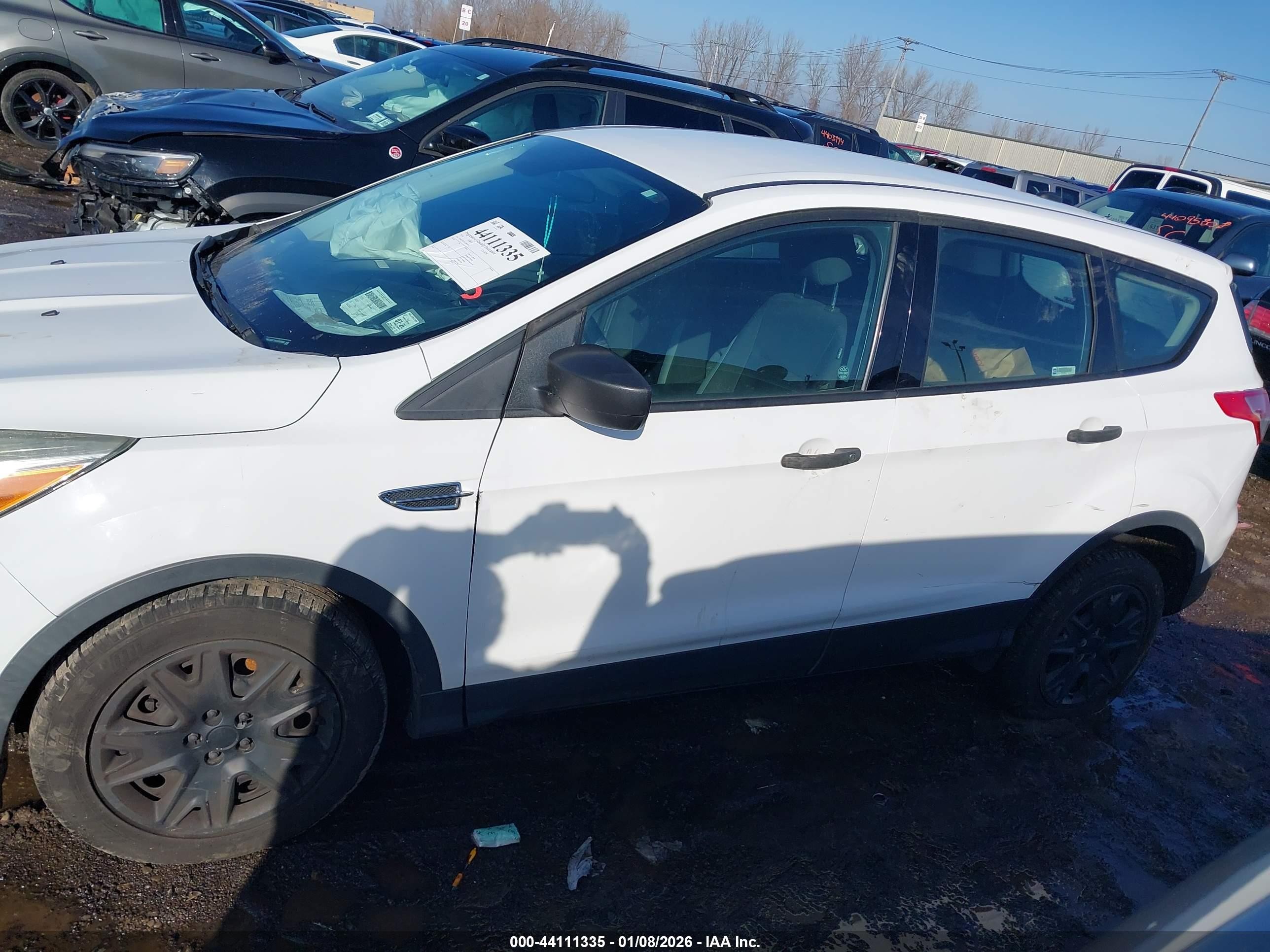 2014 Ford Escape S White vin: 1FMCU0F71EUB68909