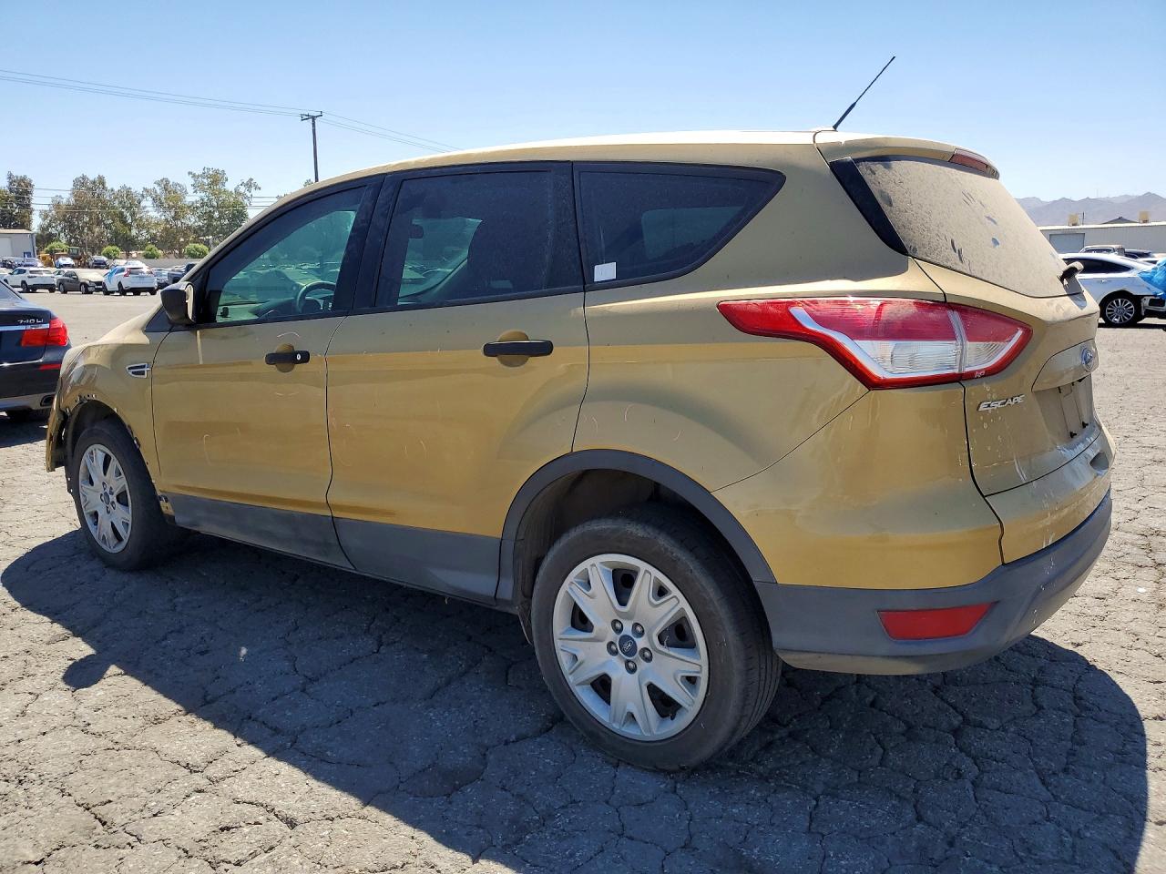 2014 Ford Escape S Gold vin: 1FMCU0F71EUC68699