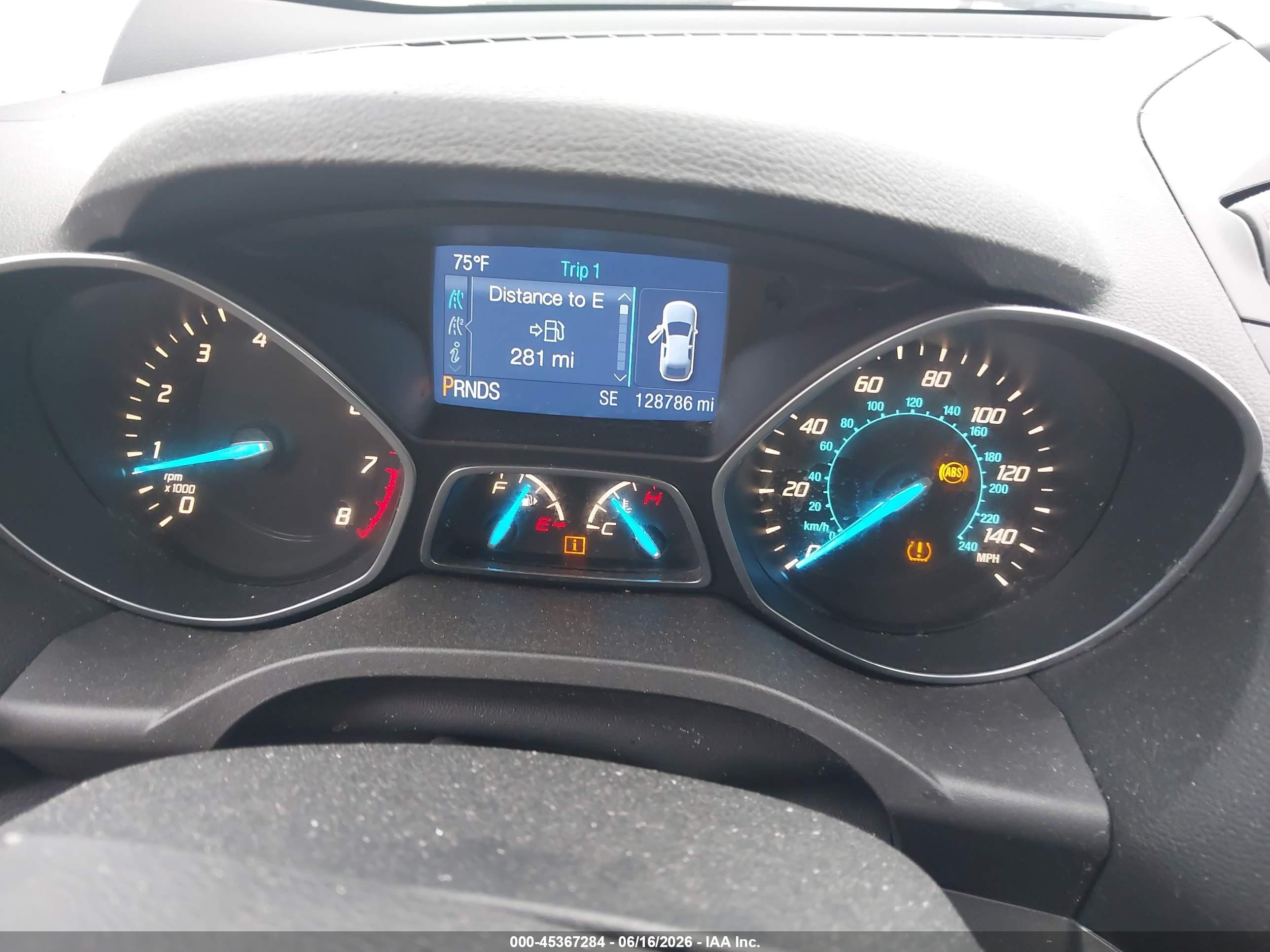 2014 Ford Escape S White vin: 1FMCU0F71EUD09977