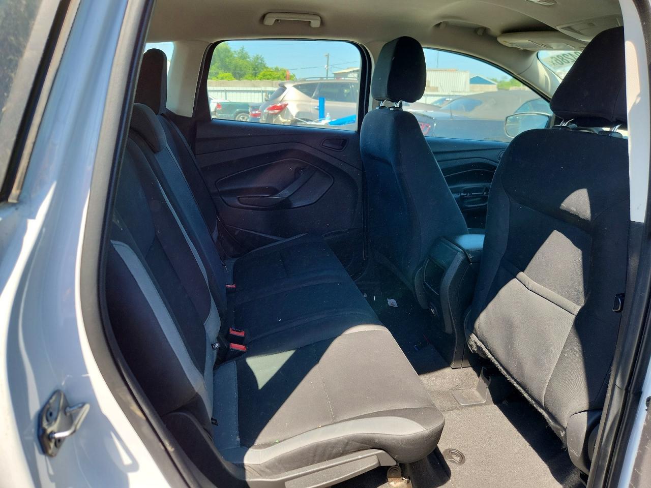 2014 Ford Escape S White vin: 1FMCU0F71EUE54663