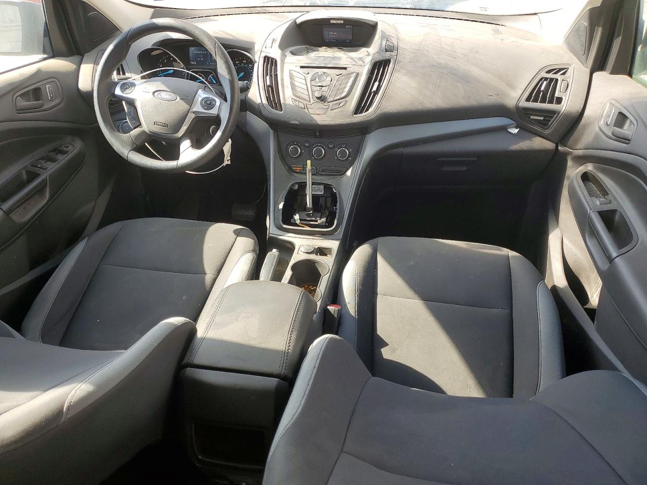 2015 Ford Escape White vin: 1FMCU0F71FUA45452