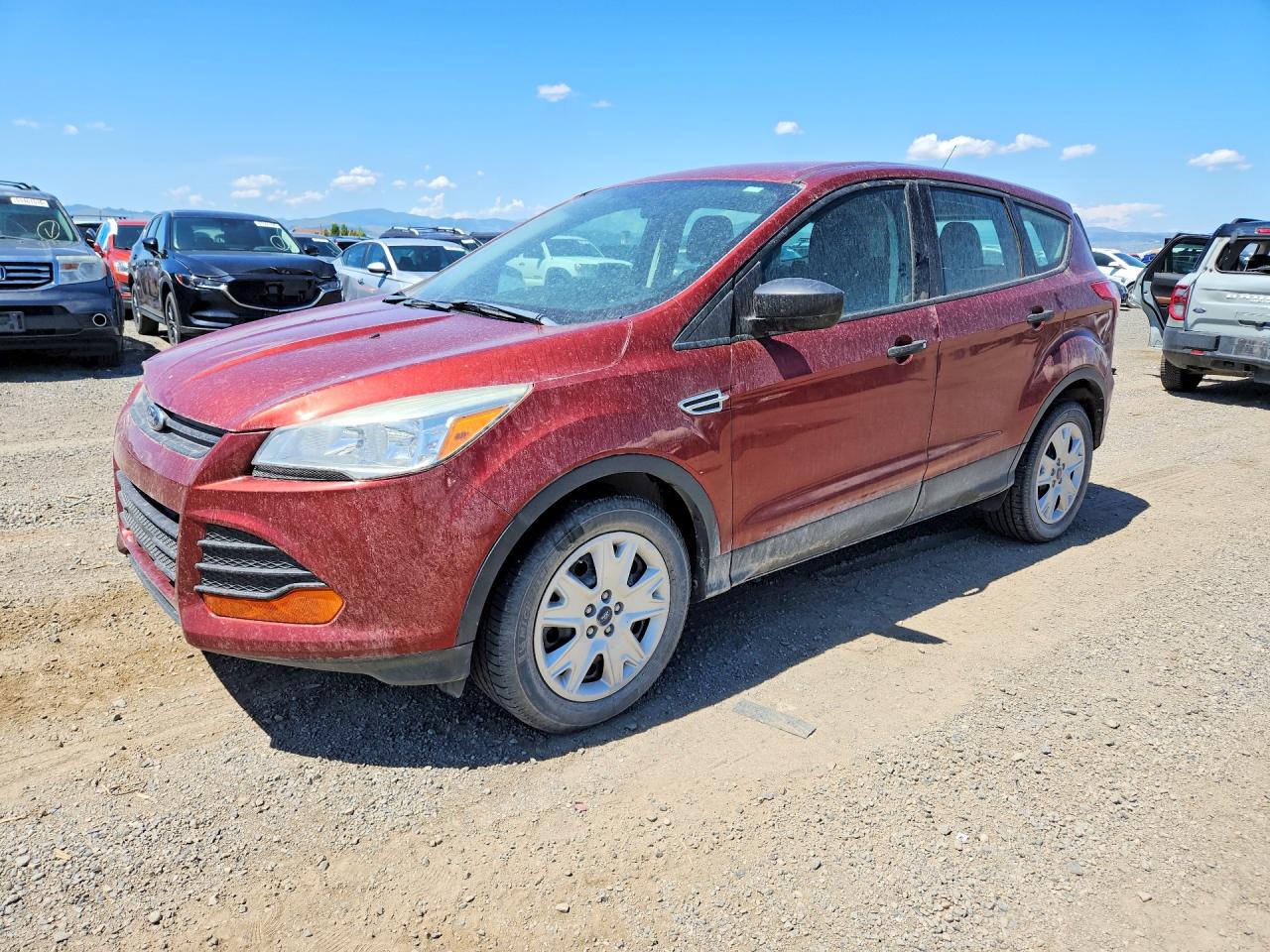 2015 Ford Escape S Red vin: 1FMCU0F71FUB28315