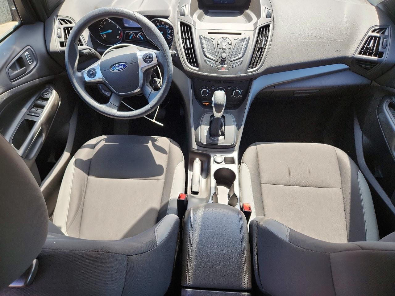2015 Ford Escape S Red vin: 1FMCU0F71FUB28315