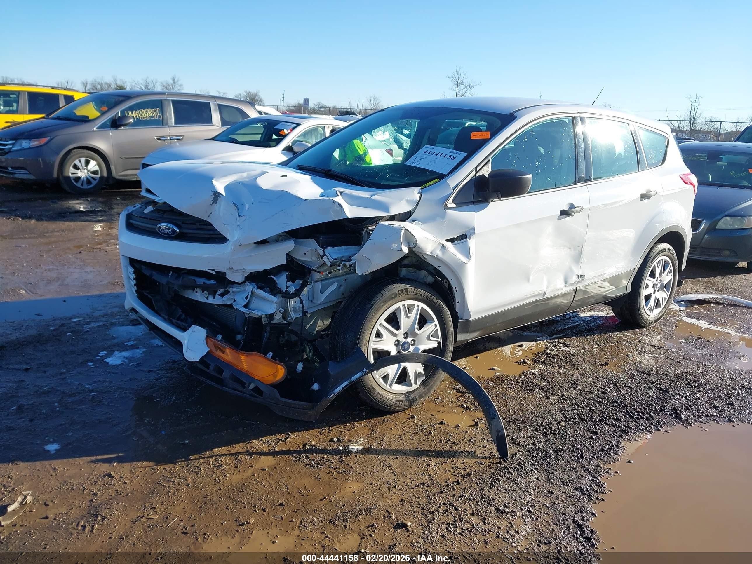 2015 Ford Escape S White vin: 1FMCU0F71FUC60460