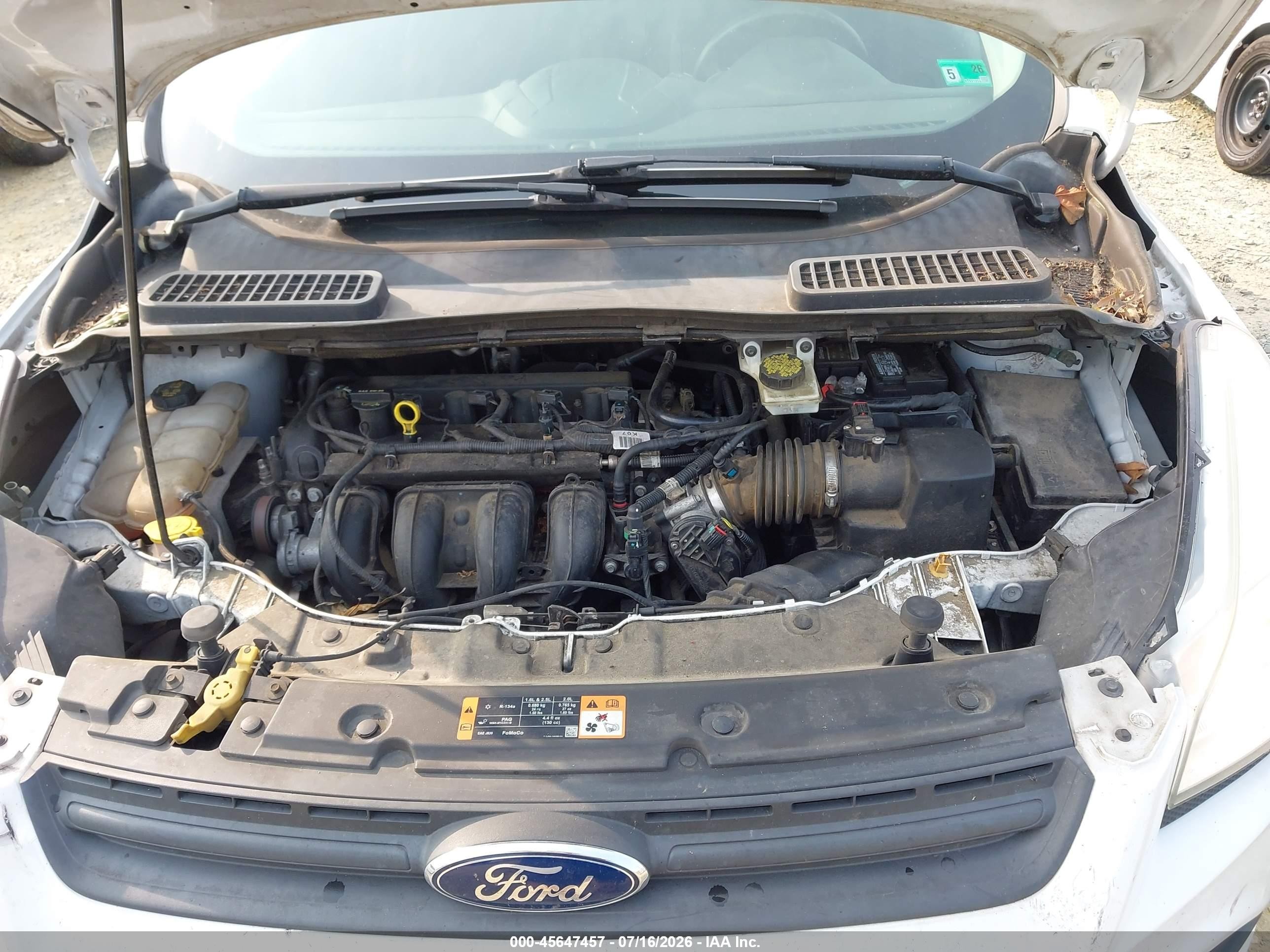 2015 Ford Escape S White vin: 1FMCU0F71FUC66131