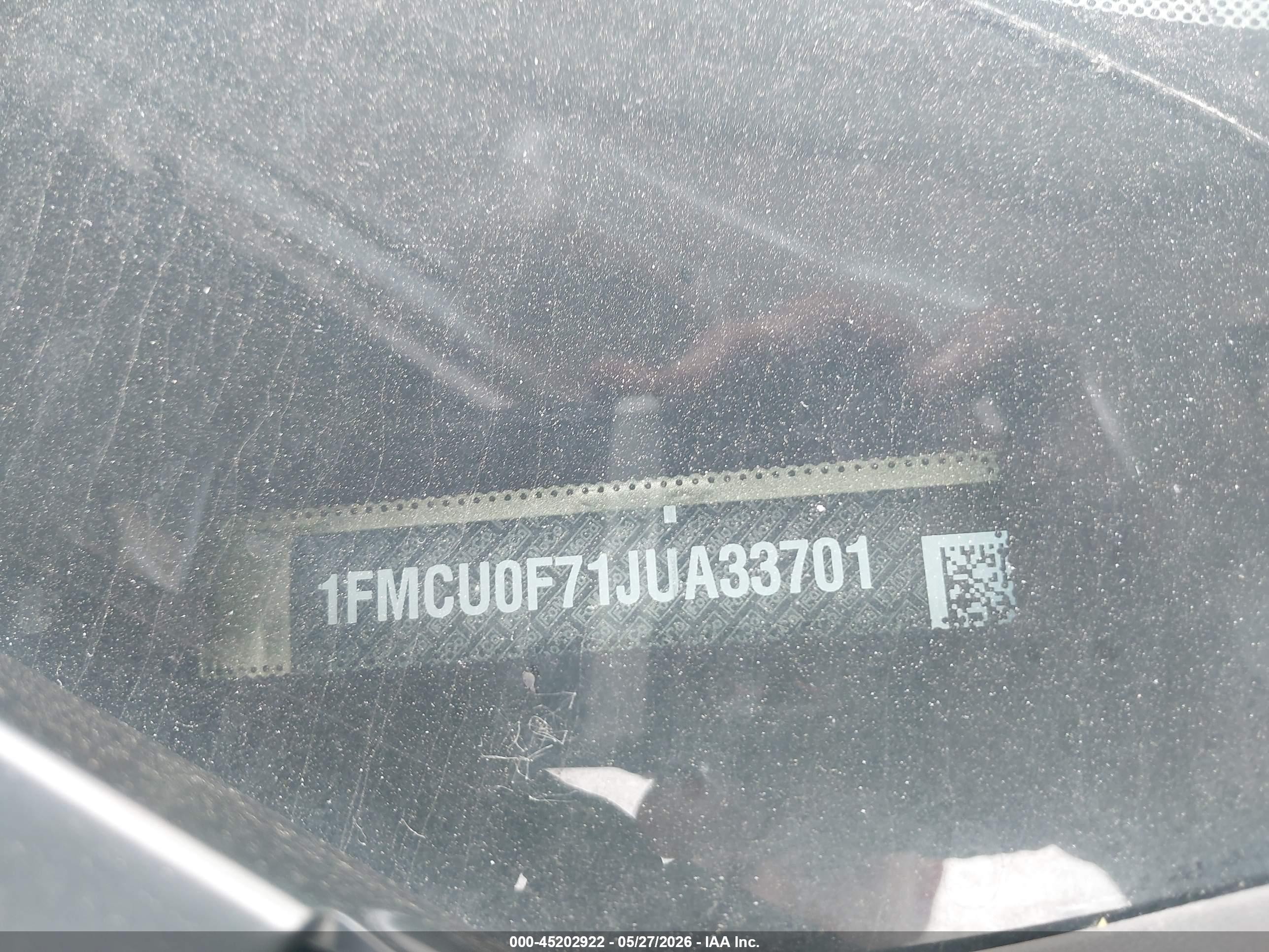 2018 Ford Escape S Золотой vin: 1FMCU0F71JUA33701
