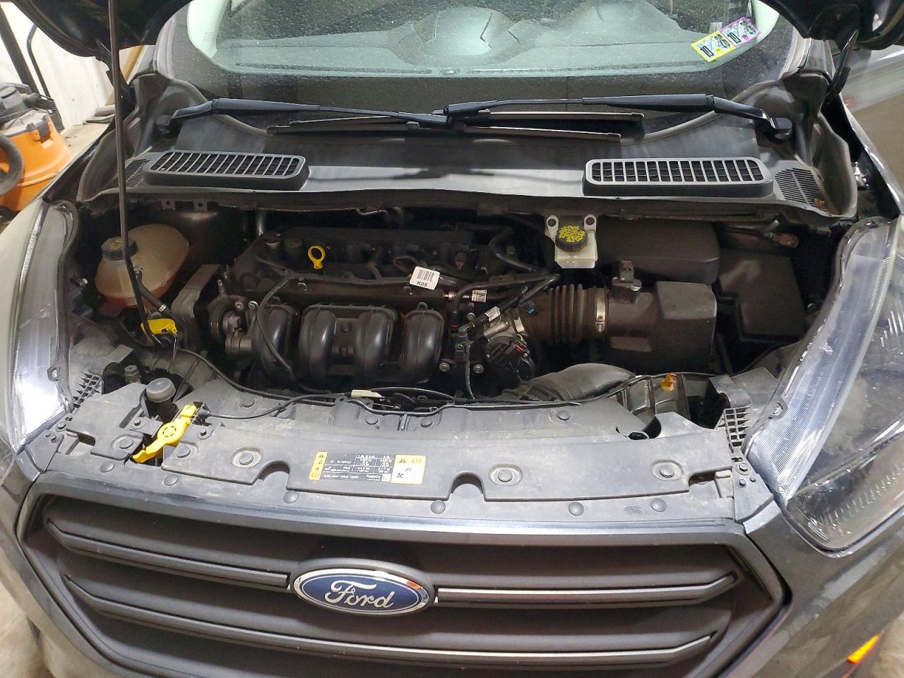 2018 Ford Escape S Gray vin: 1FMCU0F71JUC43537