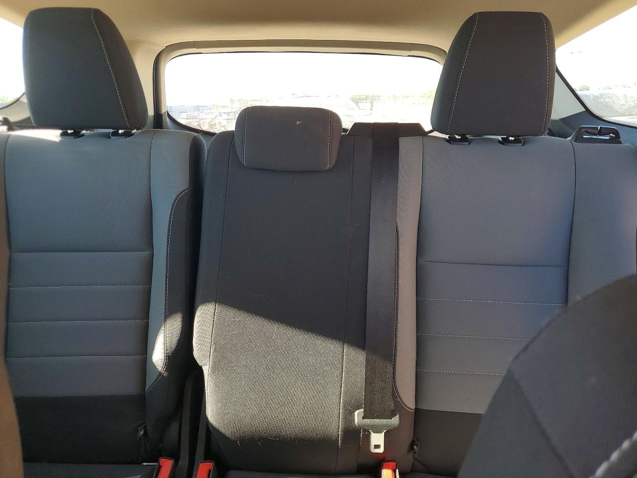 2019 Ford Escape S Оранжевый vin: 1FMCU0F71KUA31092