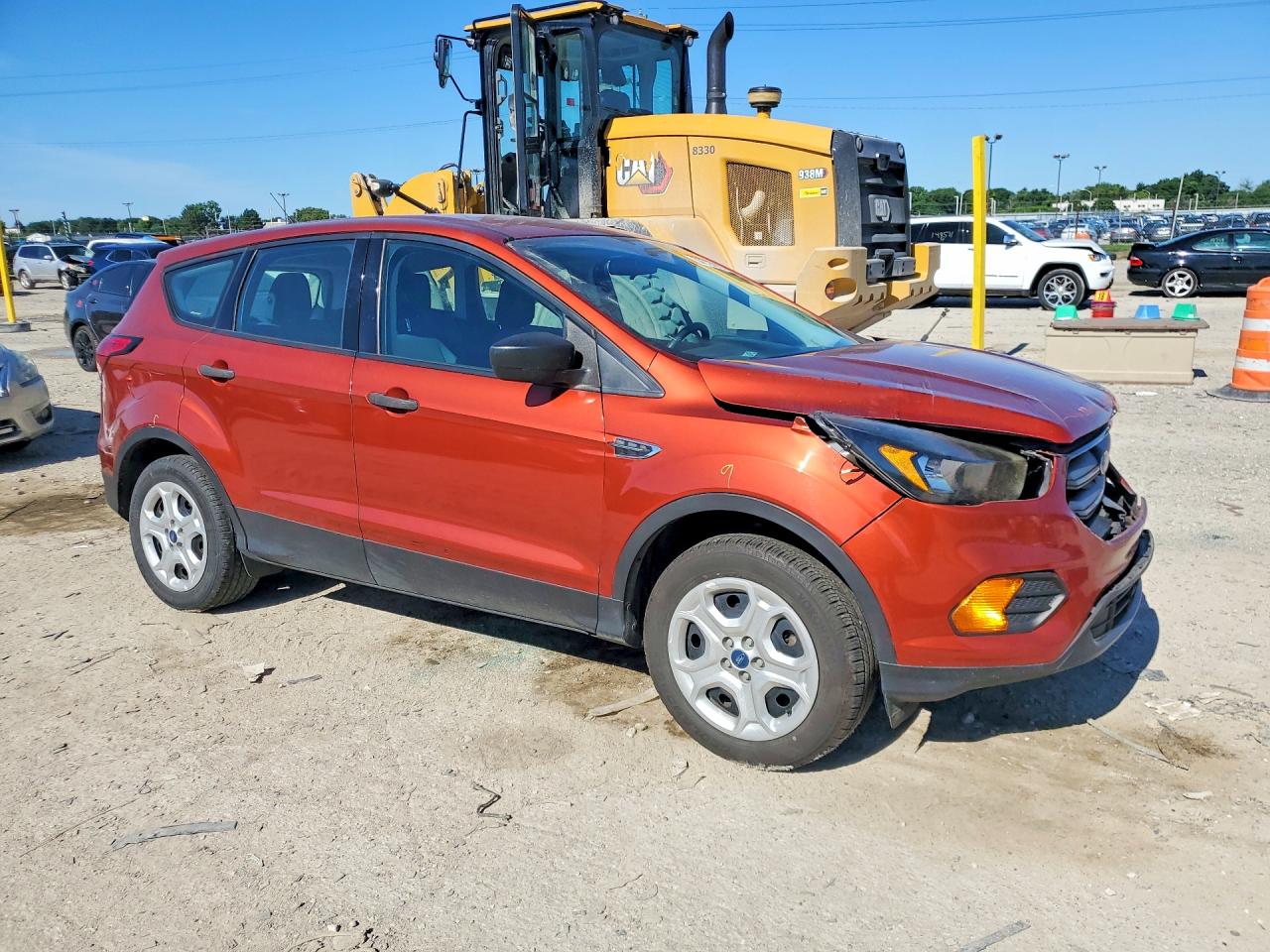 2019 Ford Escape S Оранжевый vin: 1FMCU0F71KUA31092