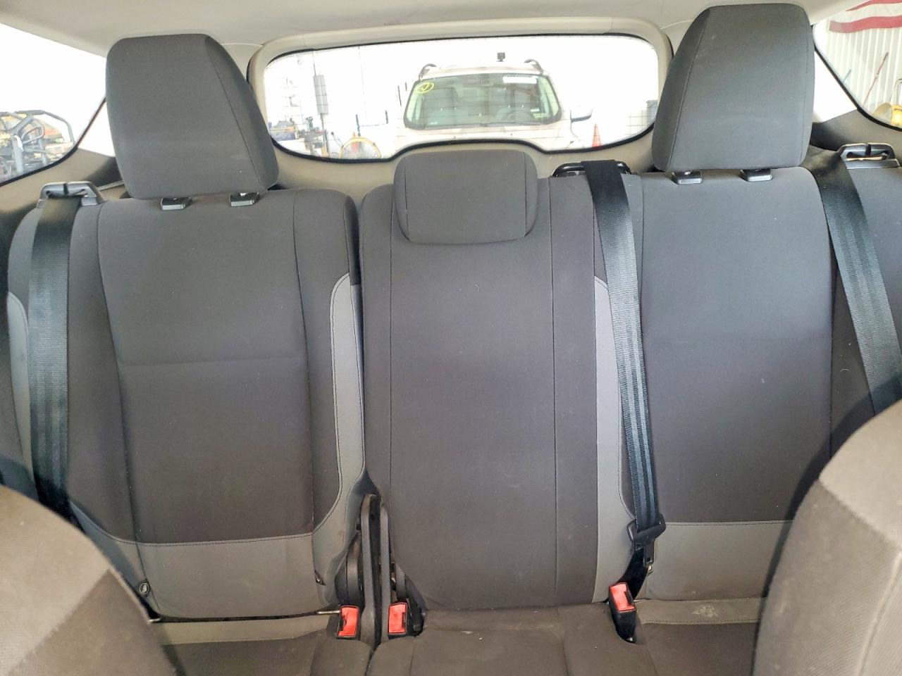 2013 Ford Escape S White vin: 1FMCU0F72DUB47145