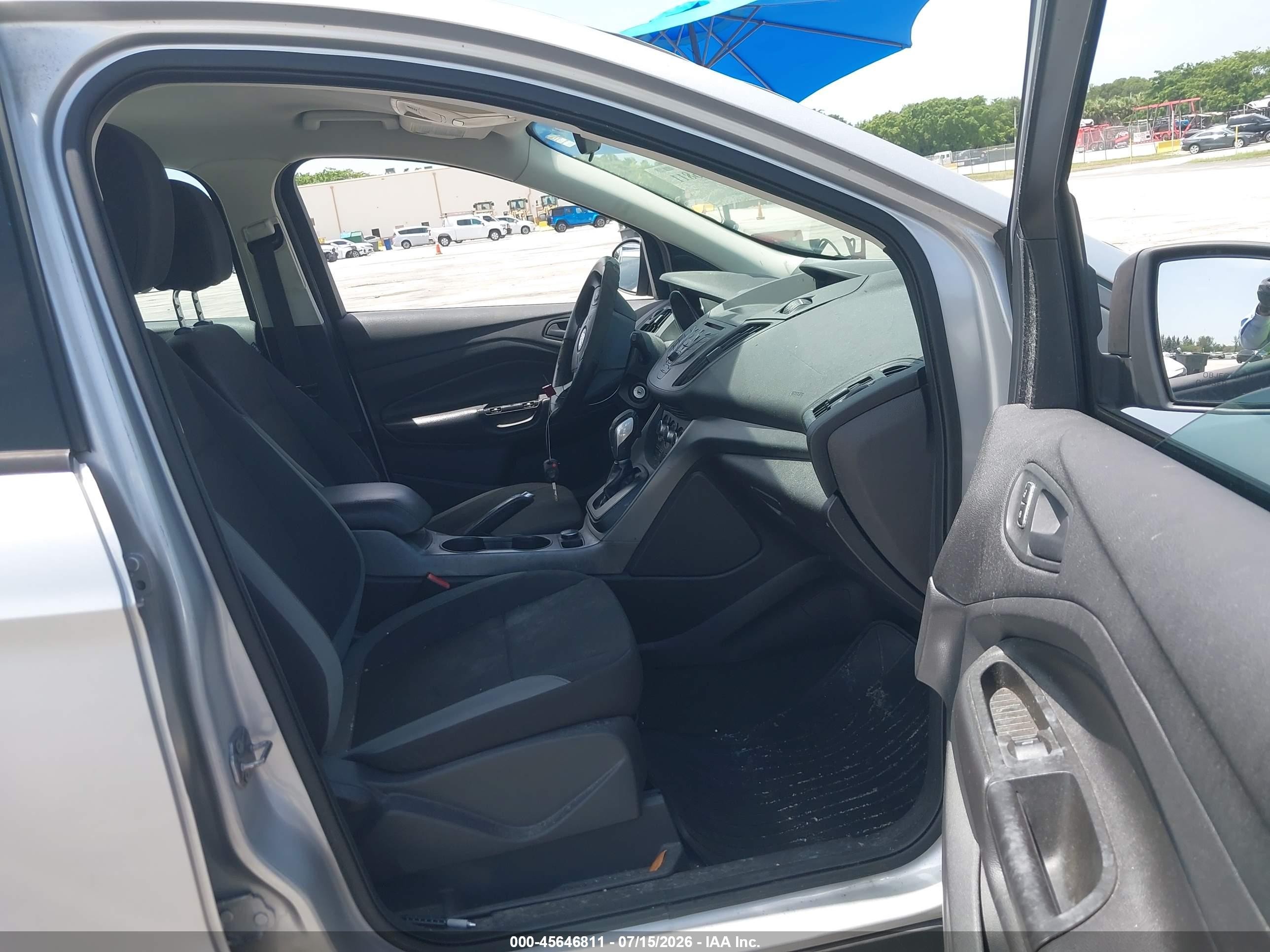 2013 Ford Escape S Silver vin: 1FMCU0F72DUB50997