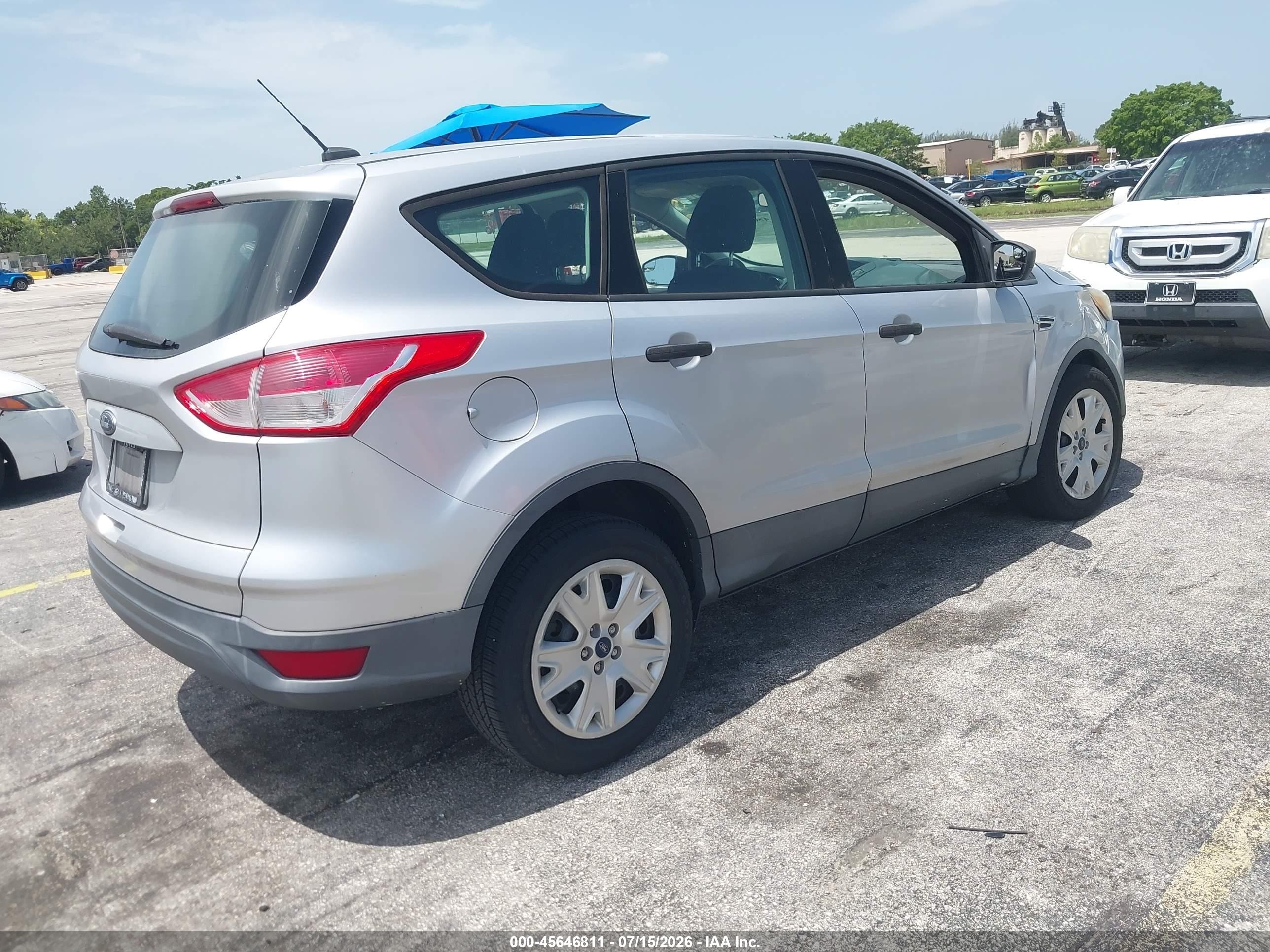 2013 Ford Escape S Silver vin: 1FMCU0F72DUB50997