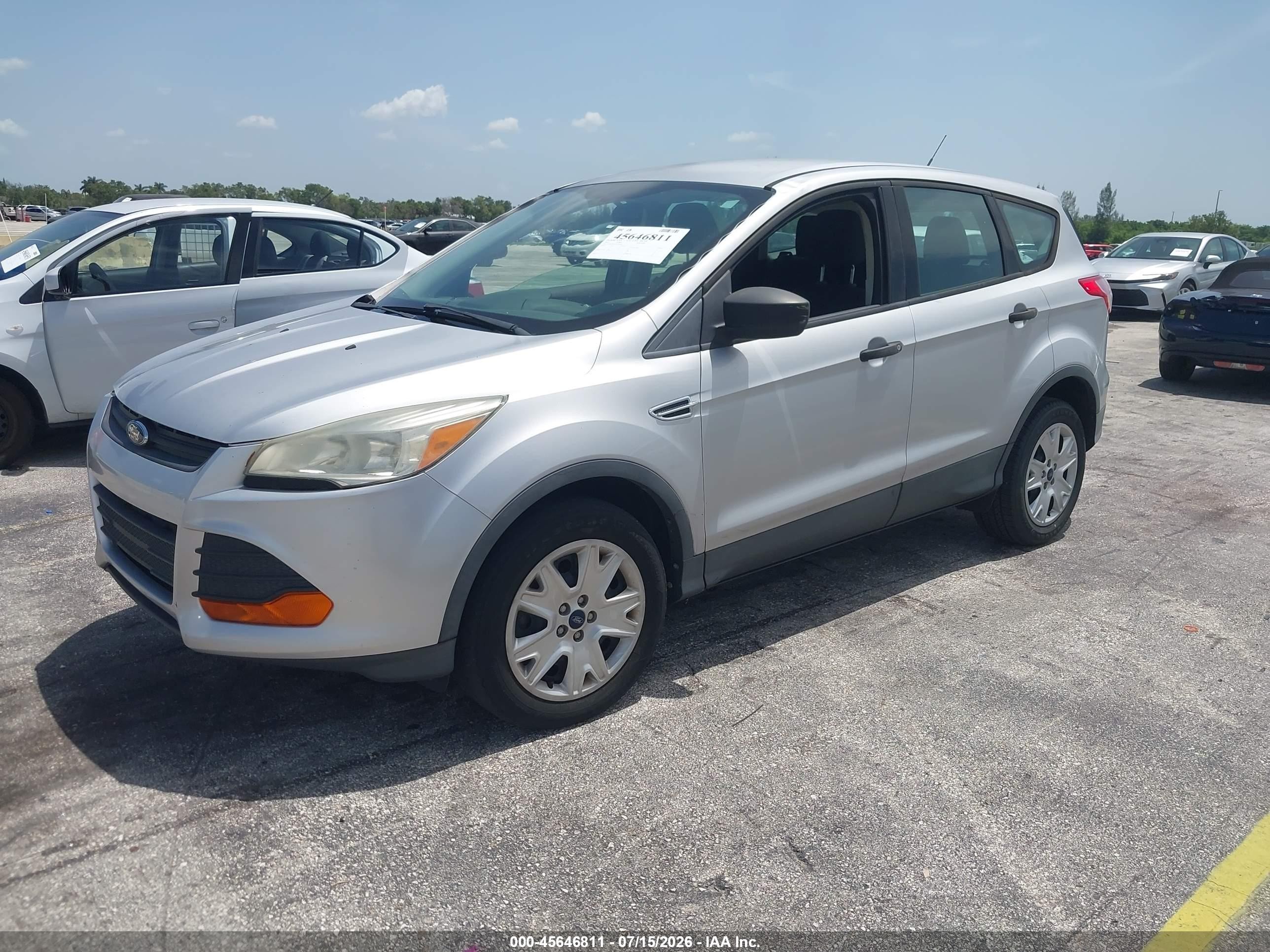 2013 Ford Escape S Silver vin: 1FMCU0F72DUB50997