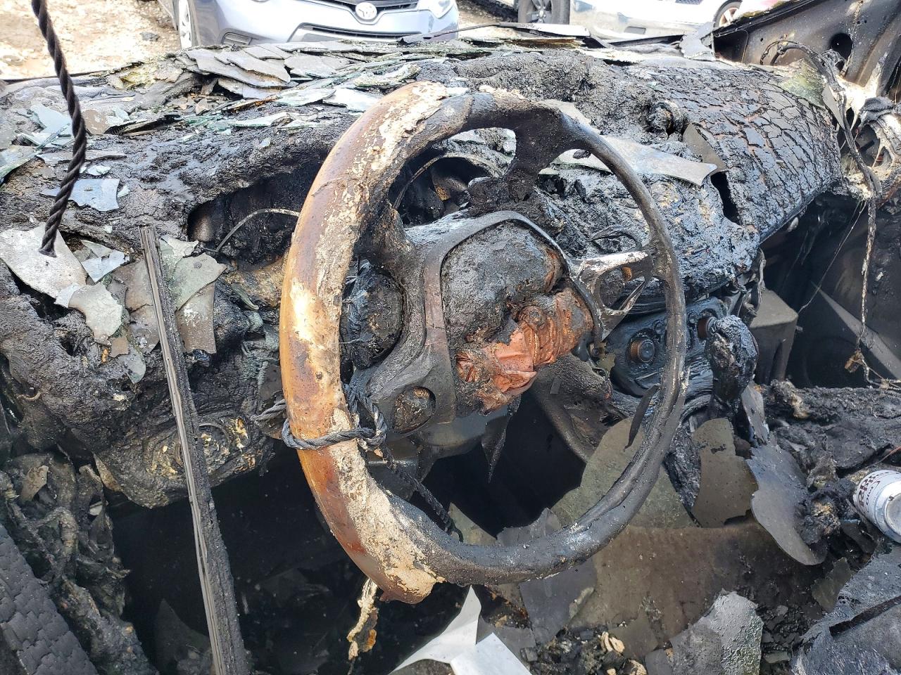 2013 Ford Escape S Burn vin: 1FMCU0F72DUB60607