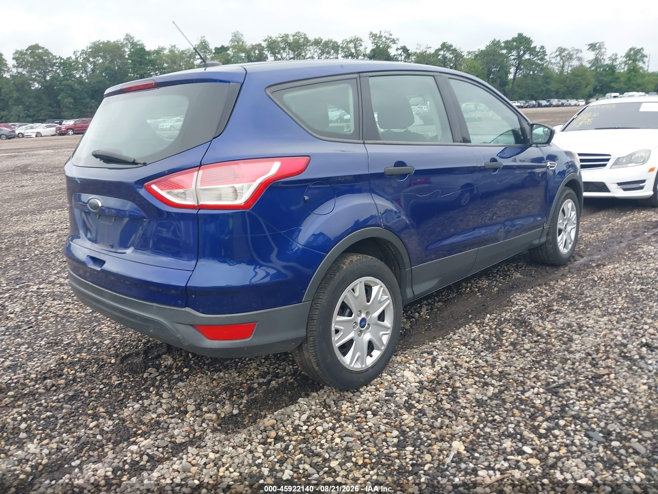 2013 Ford Escape S Blue vin: 1FMCU0F72DUB68156