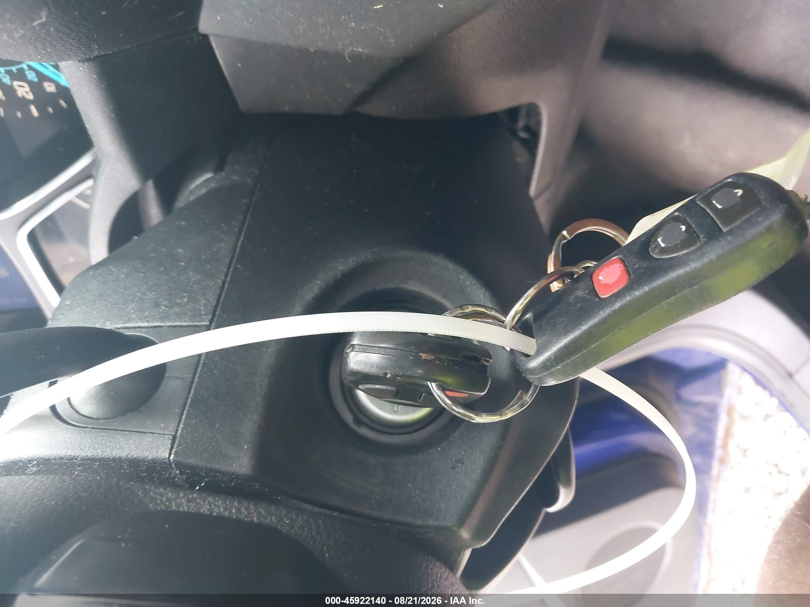 2013 Ford Escape S Blue vin: 1FMCU0F72DUB68156