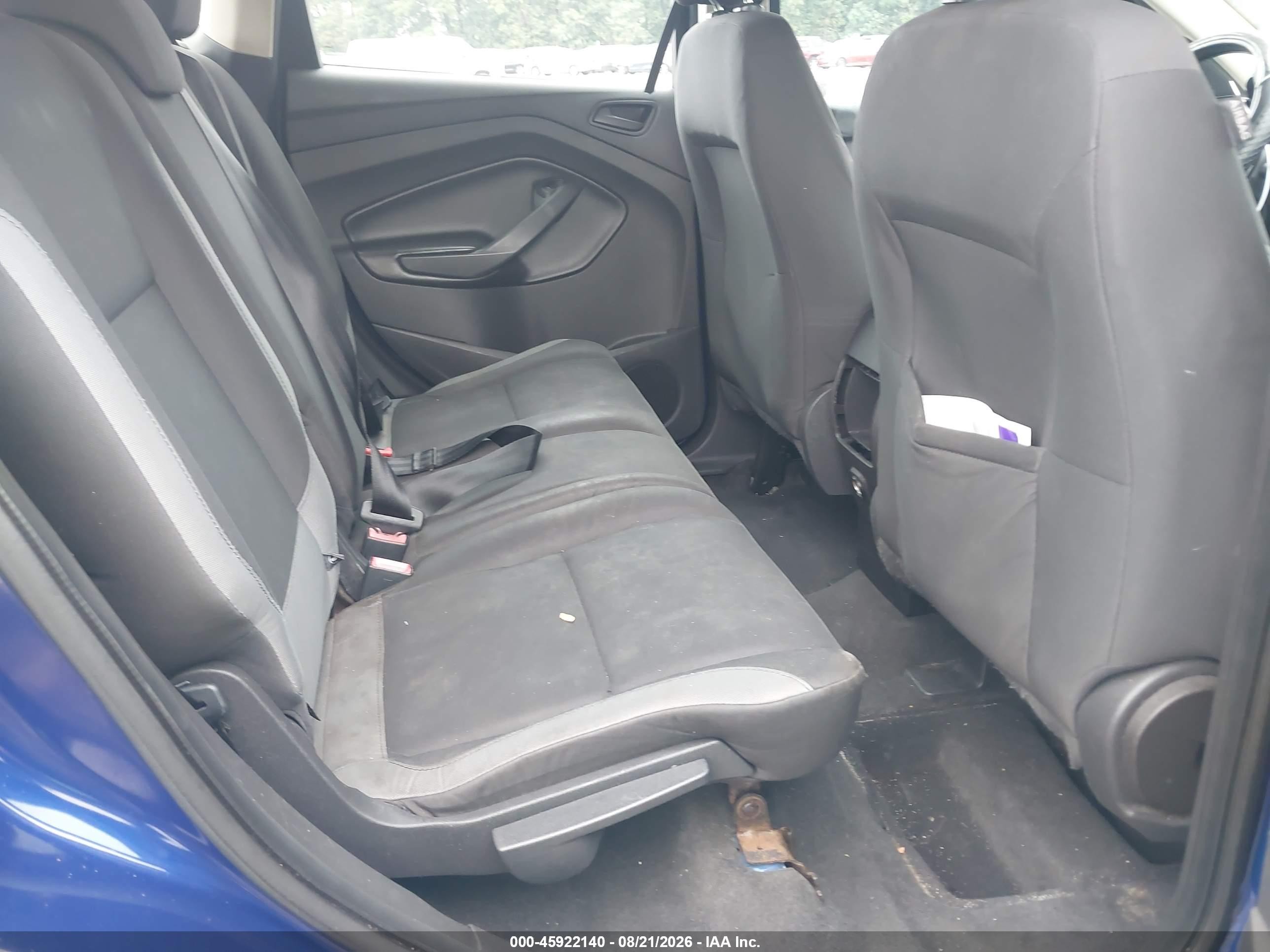 2013 Ford Escape S Blue vin: 1FMCU0F72DUB68156