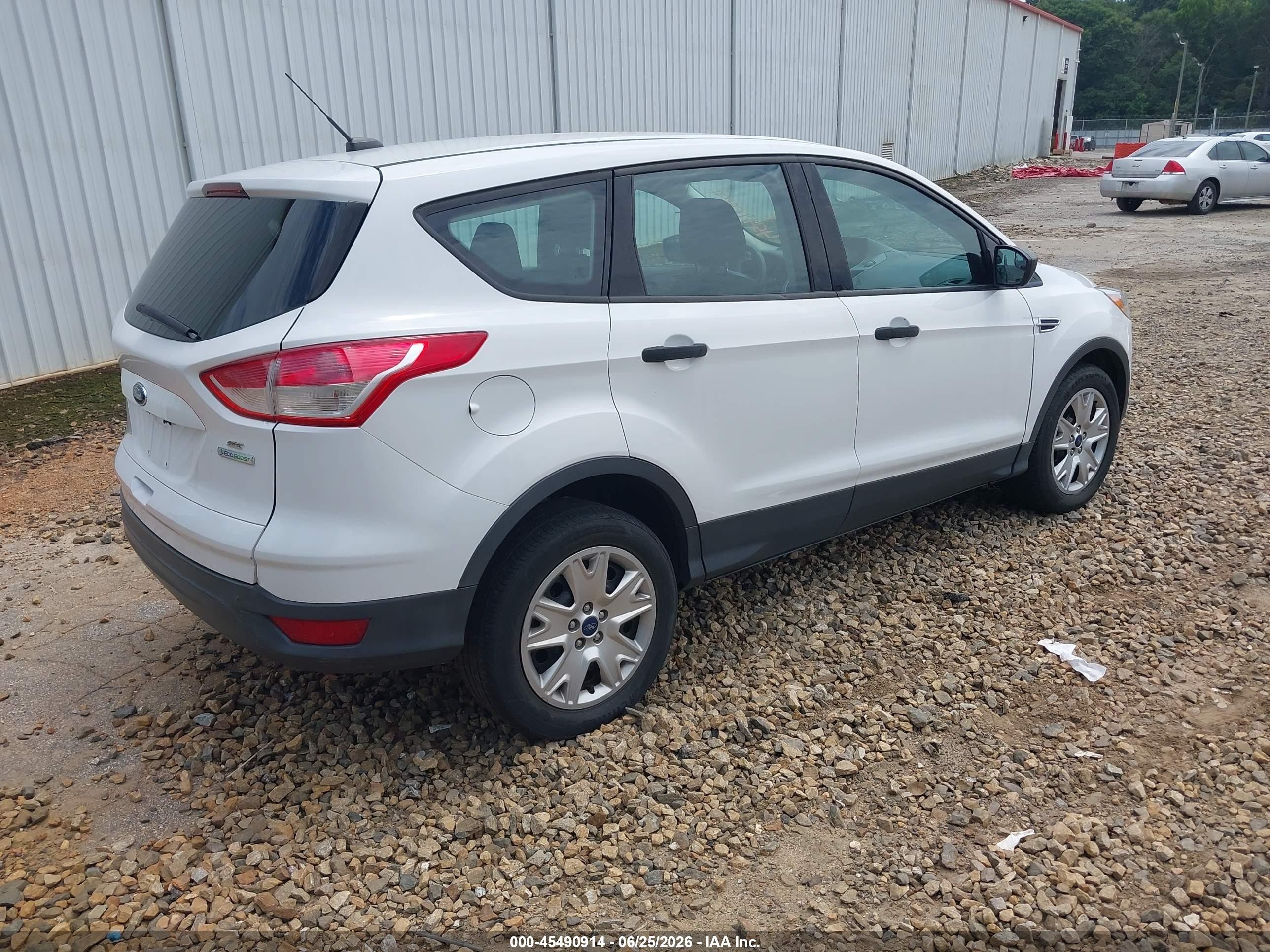 2013 Ford Escape S White vin: 1FMCU0F72DUC03701