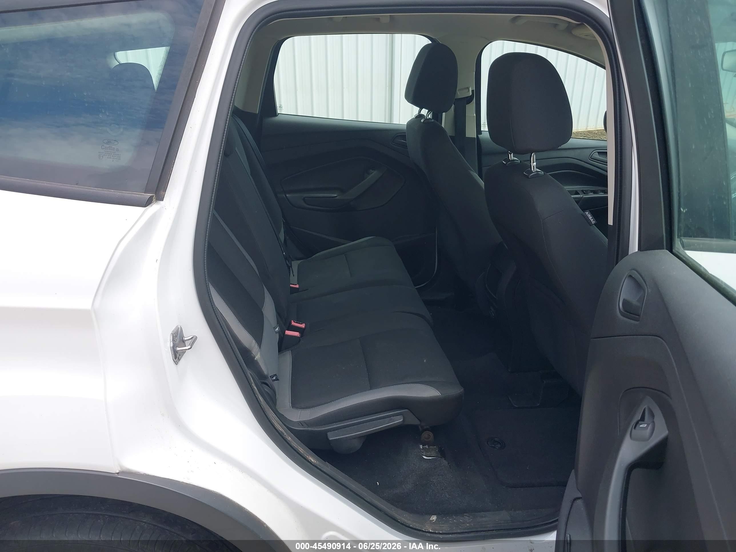 2013 Ford Escape S White vin: 1FMCU0F72DUC03701
