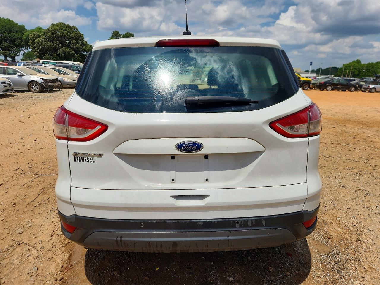 2013 Ford Escape S White vin: 1FMCU0F72DUC03763