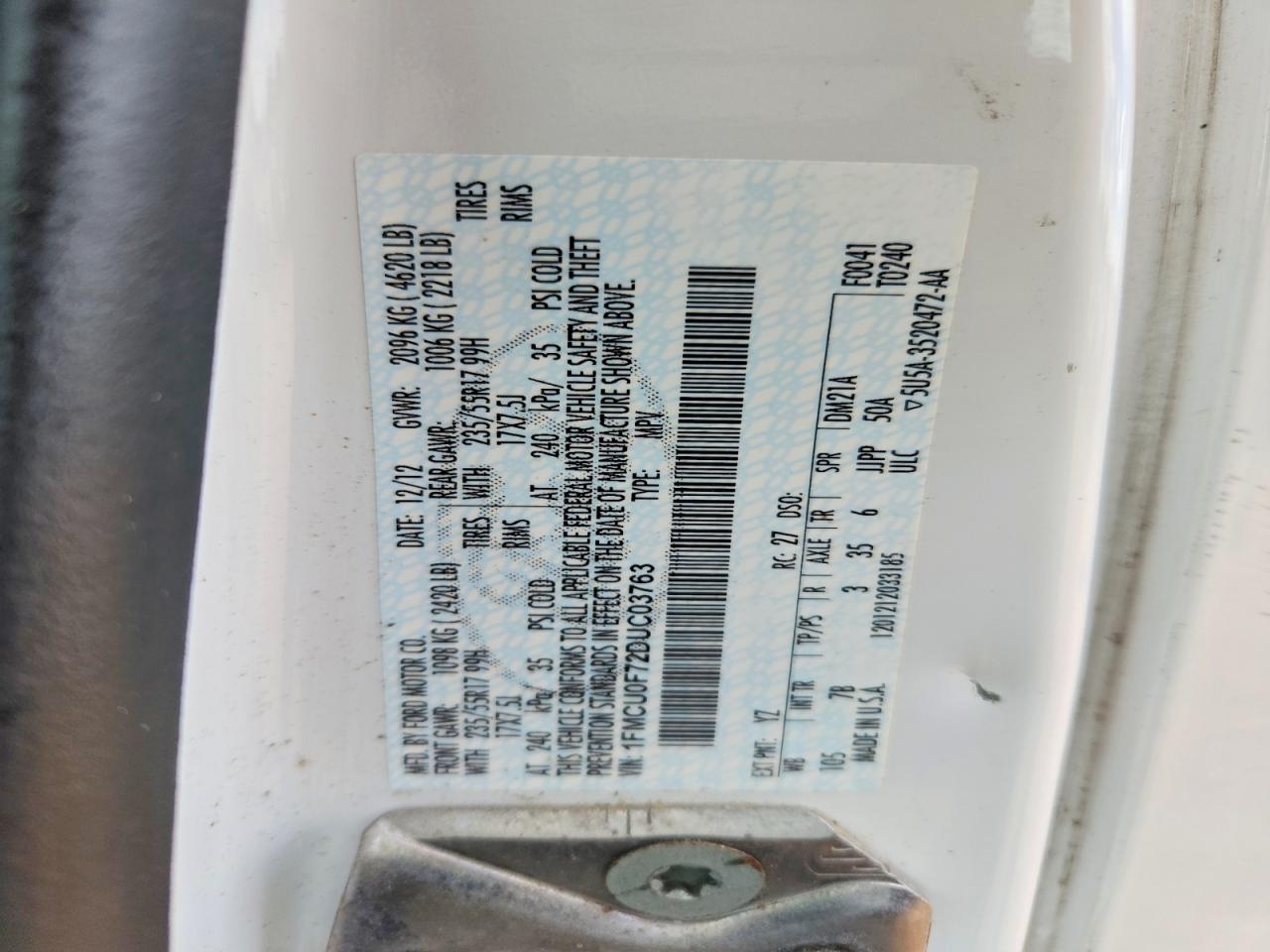 2013 Ford Escape S White vin: 1FMCU0F72DUC03763