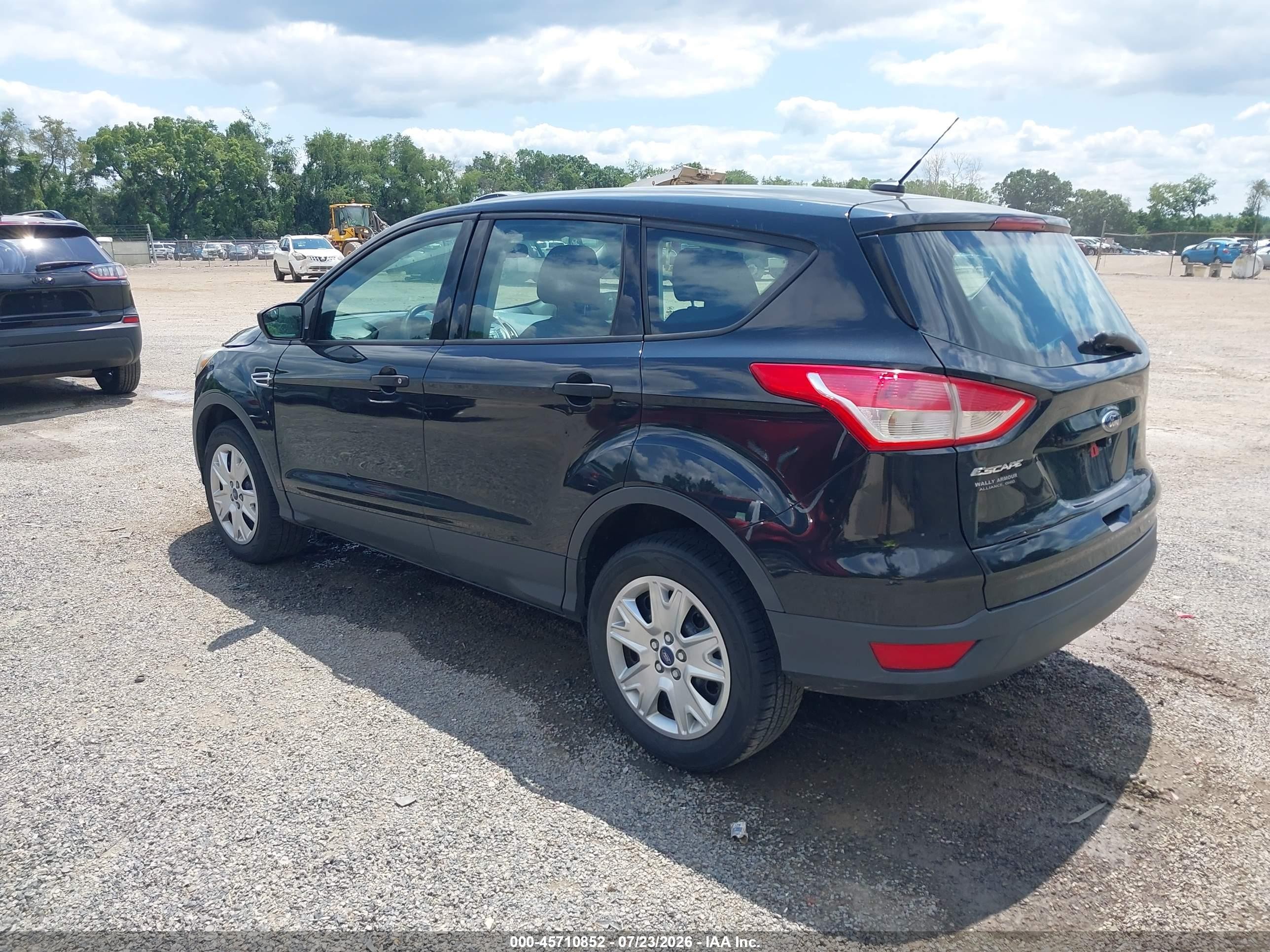 2013 Ford Escape S Black vin: 1FMCU0F72DUC18943
