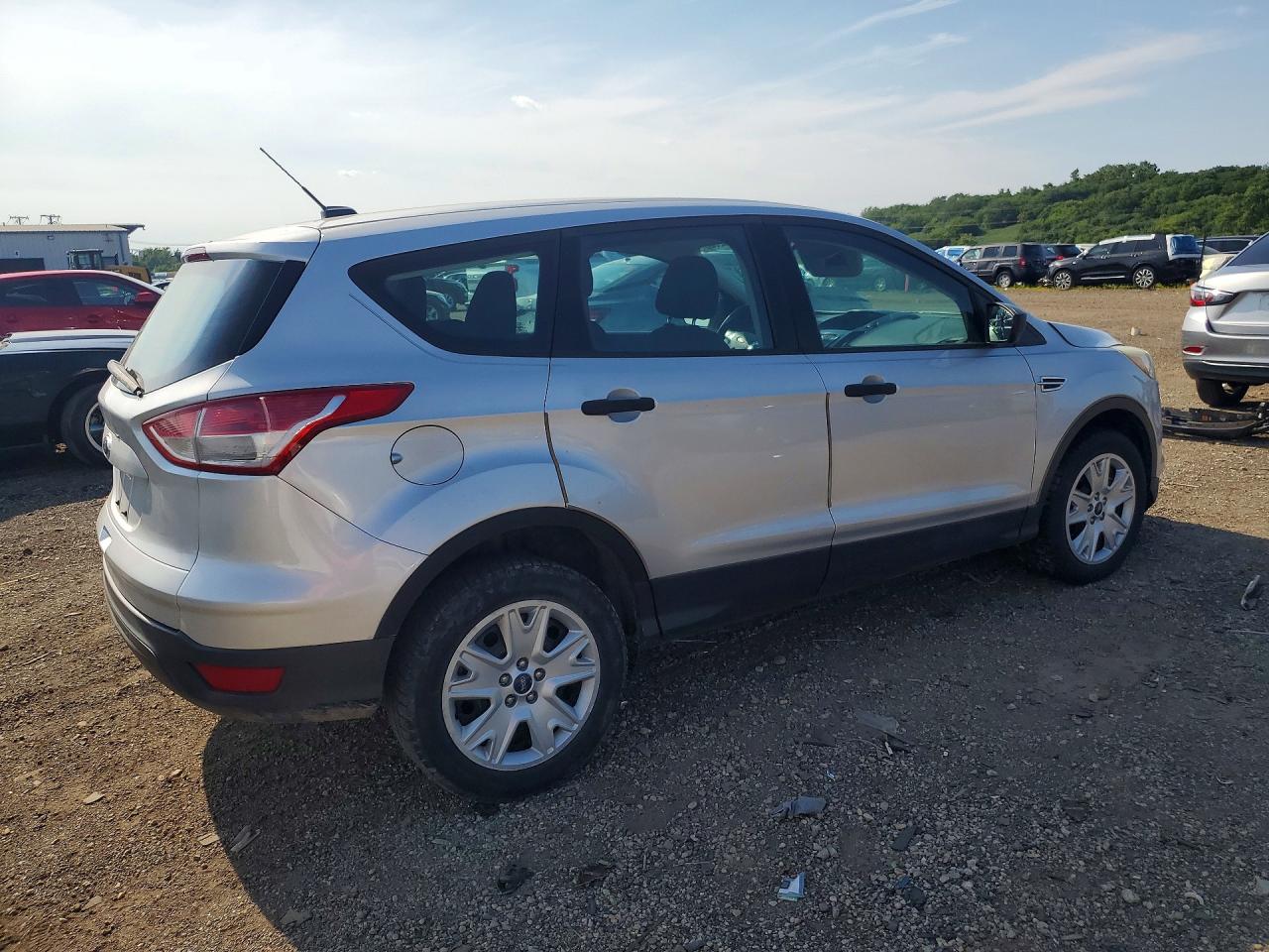 2013 Ford Escape S Silver vin: 1FMCU0F72DUC68094