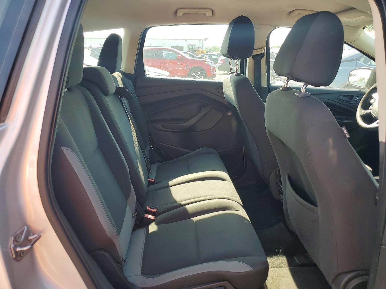 2013 Ford Escape S Silver vin: 1FMCU0F72DUC68094
