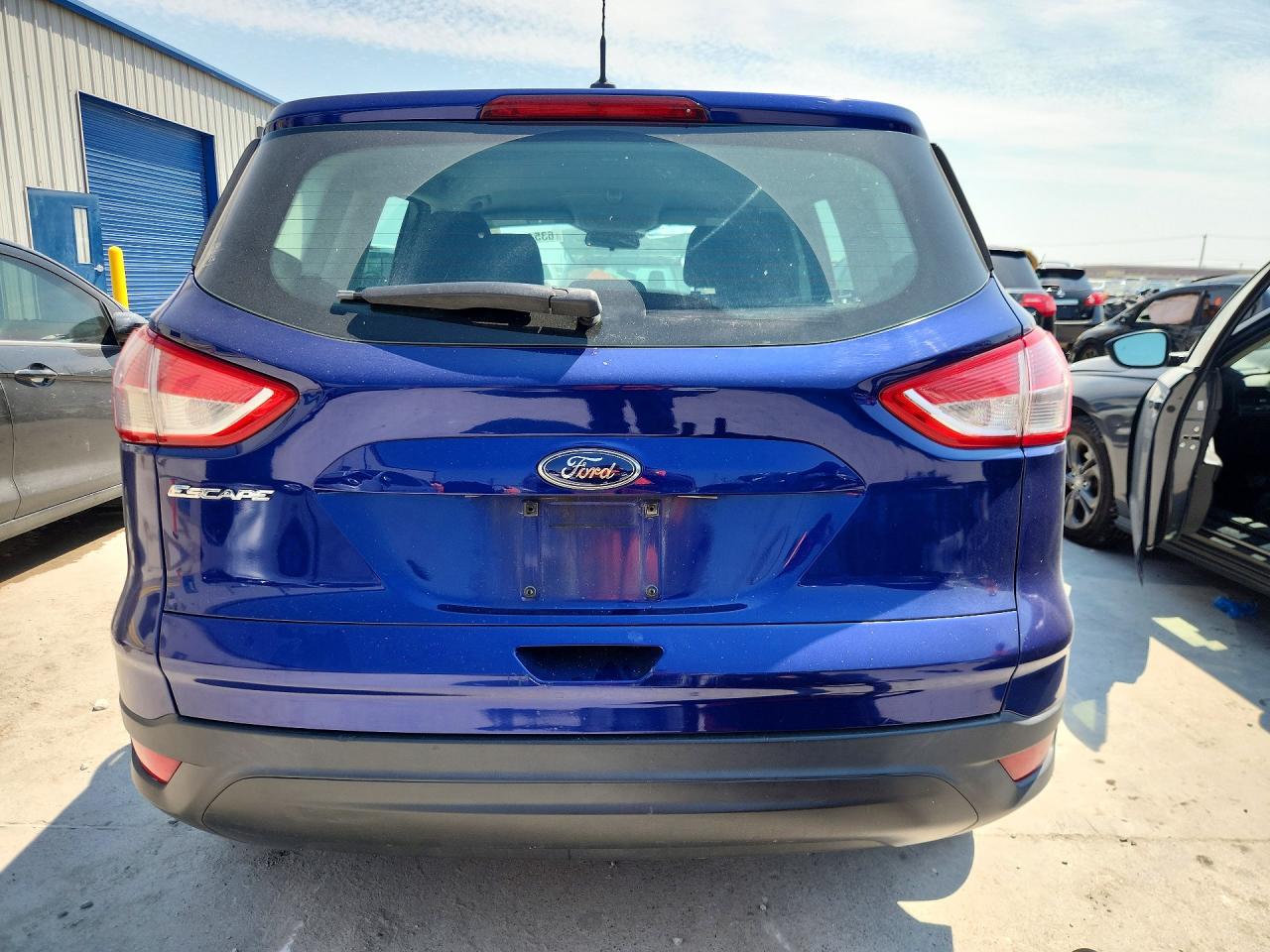 2013 Ford Escape S Синий vin: 1FMCU0F72DUD85643