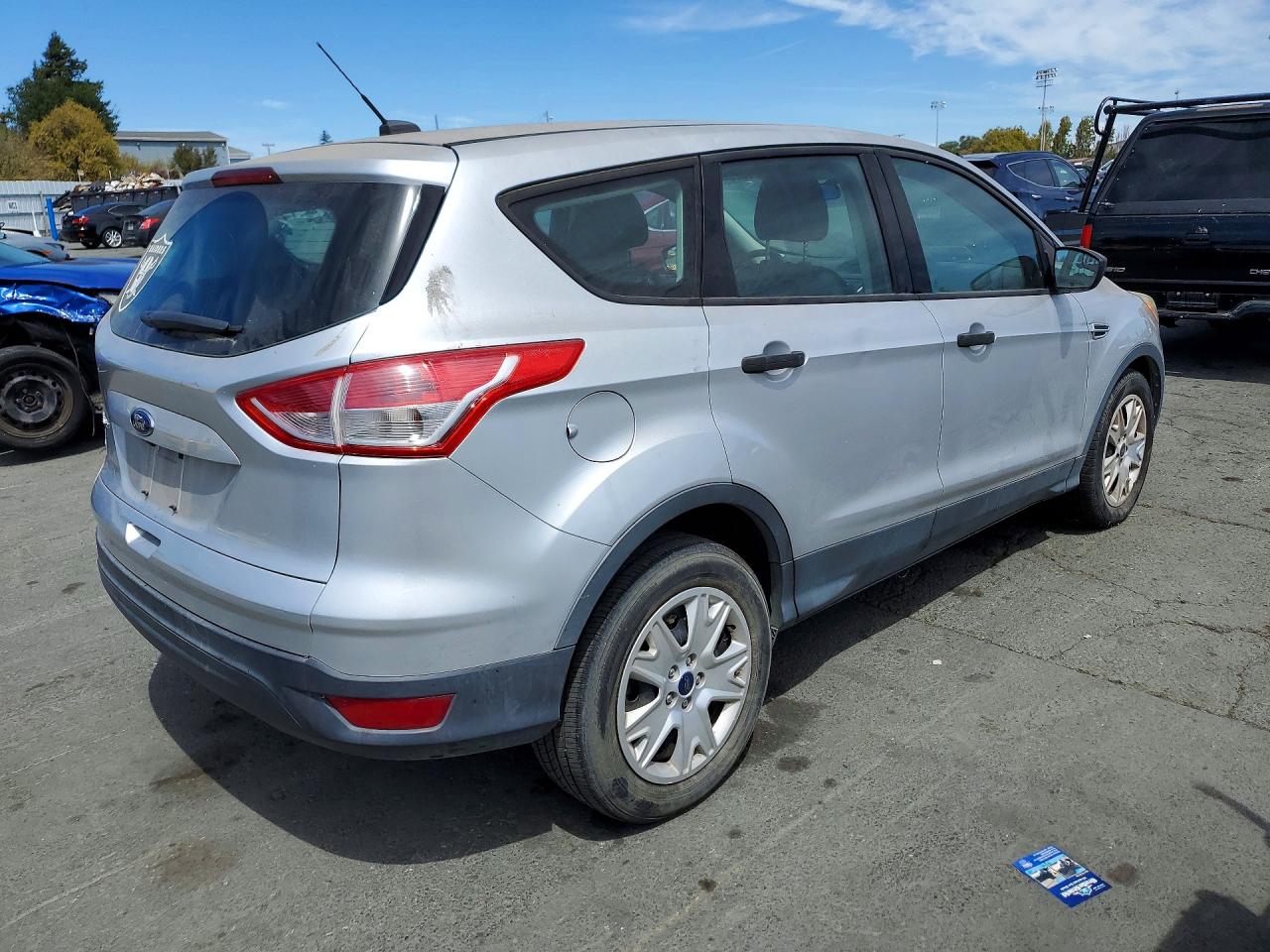 2014 Ford Escape S Silver vin: 1FMCU0F72EUB32257
