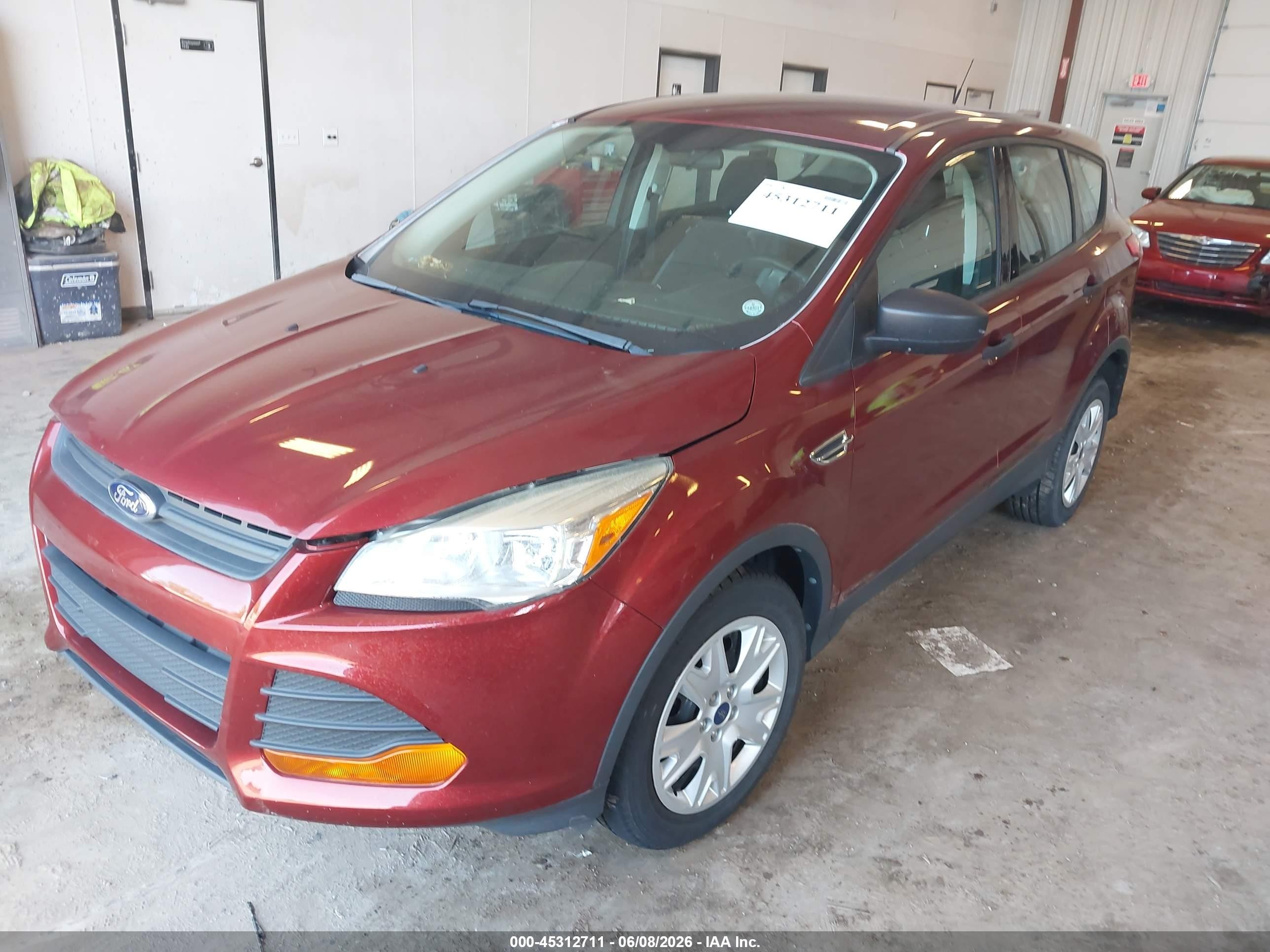 2014 Ford Escape S Red vin: 1FMCU0F72EUB60124