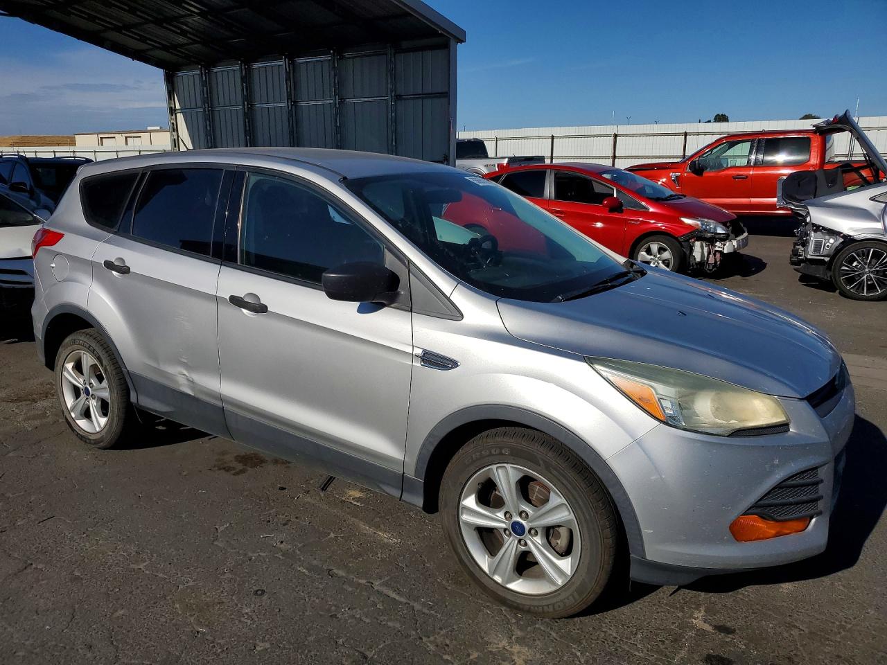 2014 Ford Escape S Silver vin: 1FMCU0F72EUE27472