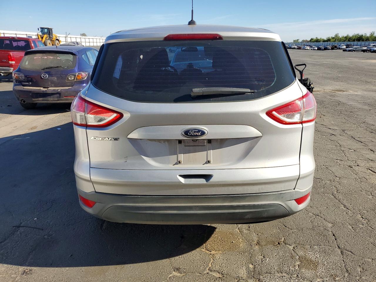 2014 Ford Escape S Silver vin: 1FMCU0F72EUE27472
