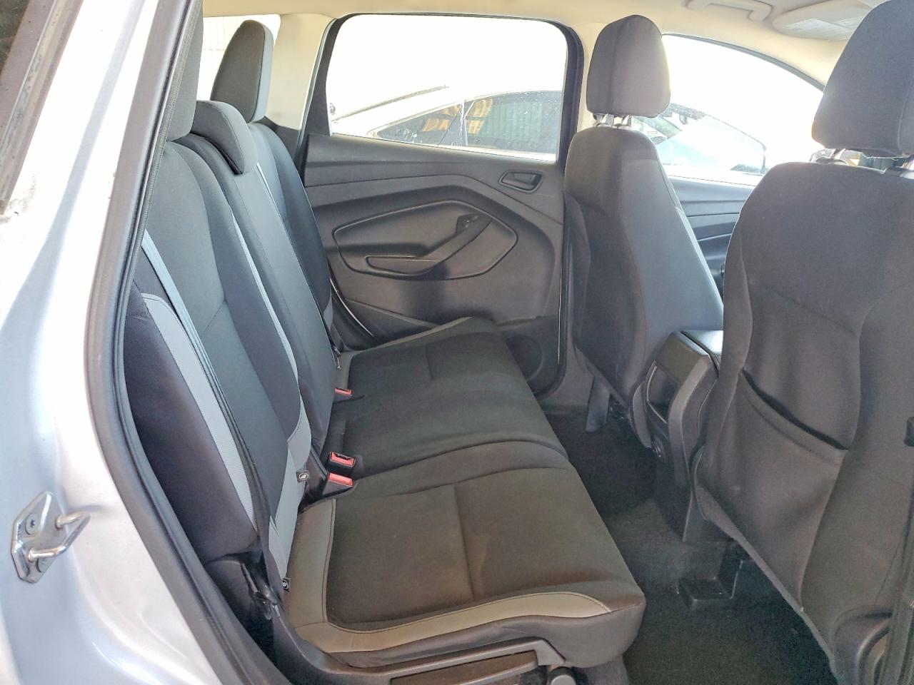 2015 Ford Escape Silver vin: 1FMCU0F72FUA73910