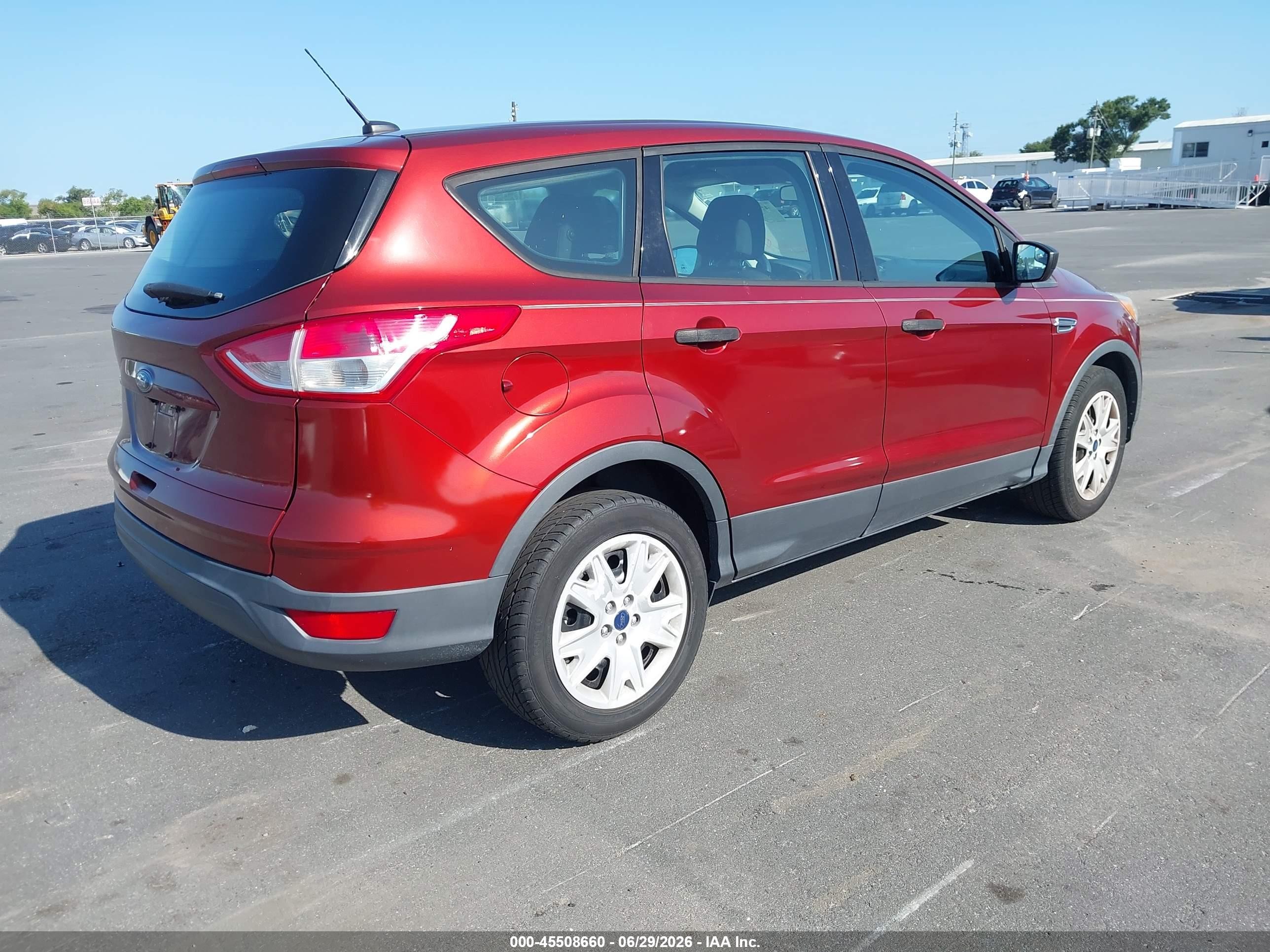 2015 Ford Escape S Burgundy vin: 1FMCU0F72FUA87886