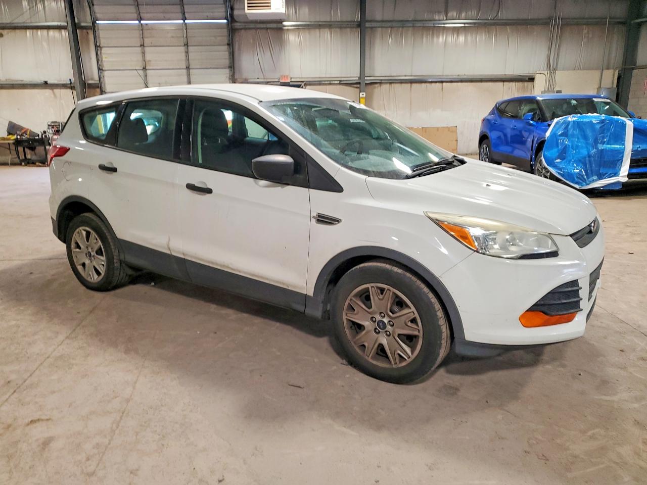 2015 Ford Escape S White vin: 1FMCU0F72FUB54597