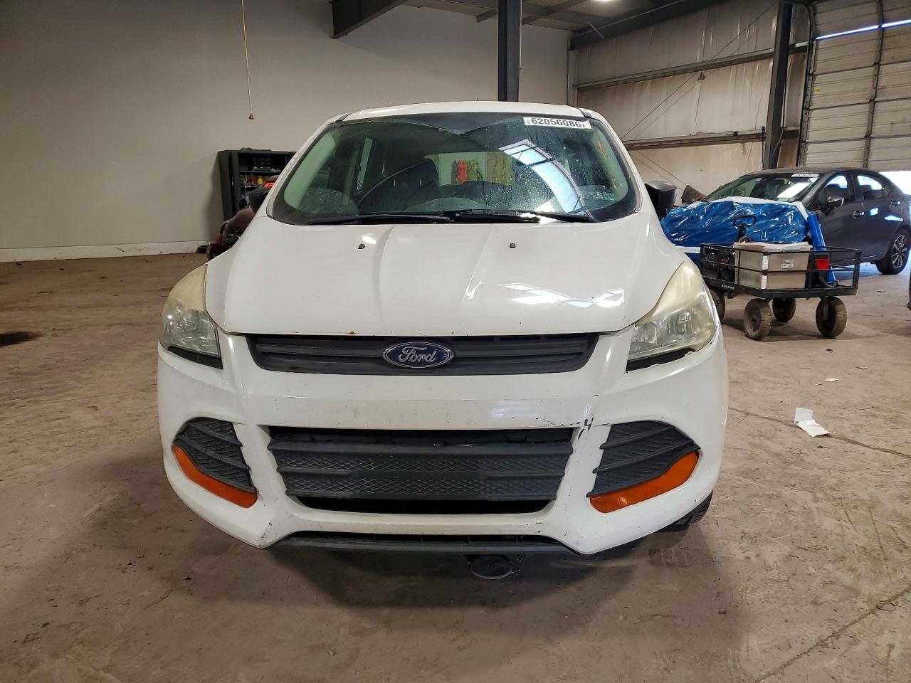 2015 Ford Escape S White vin: 1FMCU0F72FUB54597