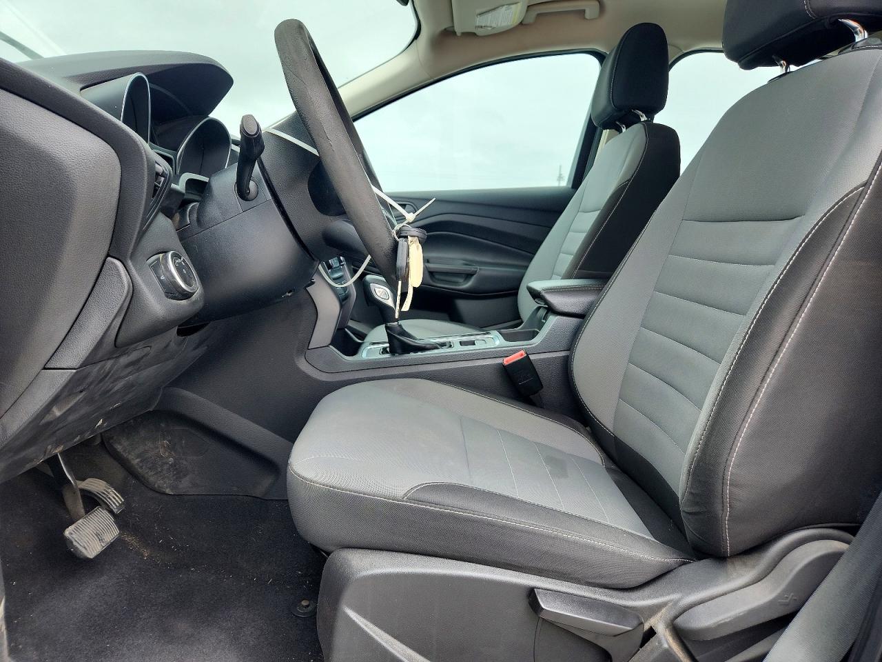 2017 Ford Escape S White vin: 1FMCU0F72HUB60192
