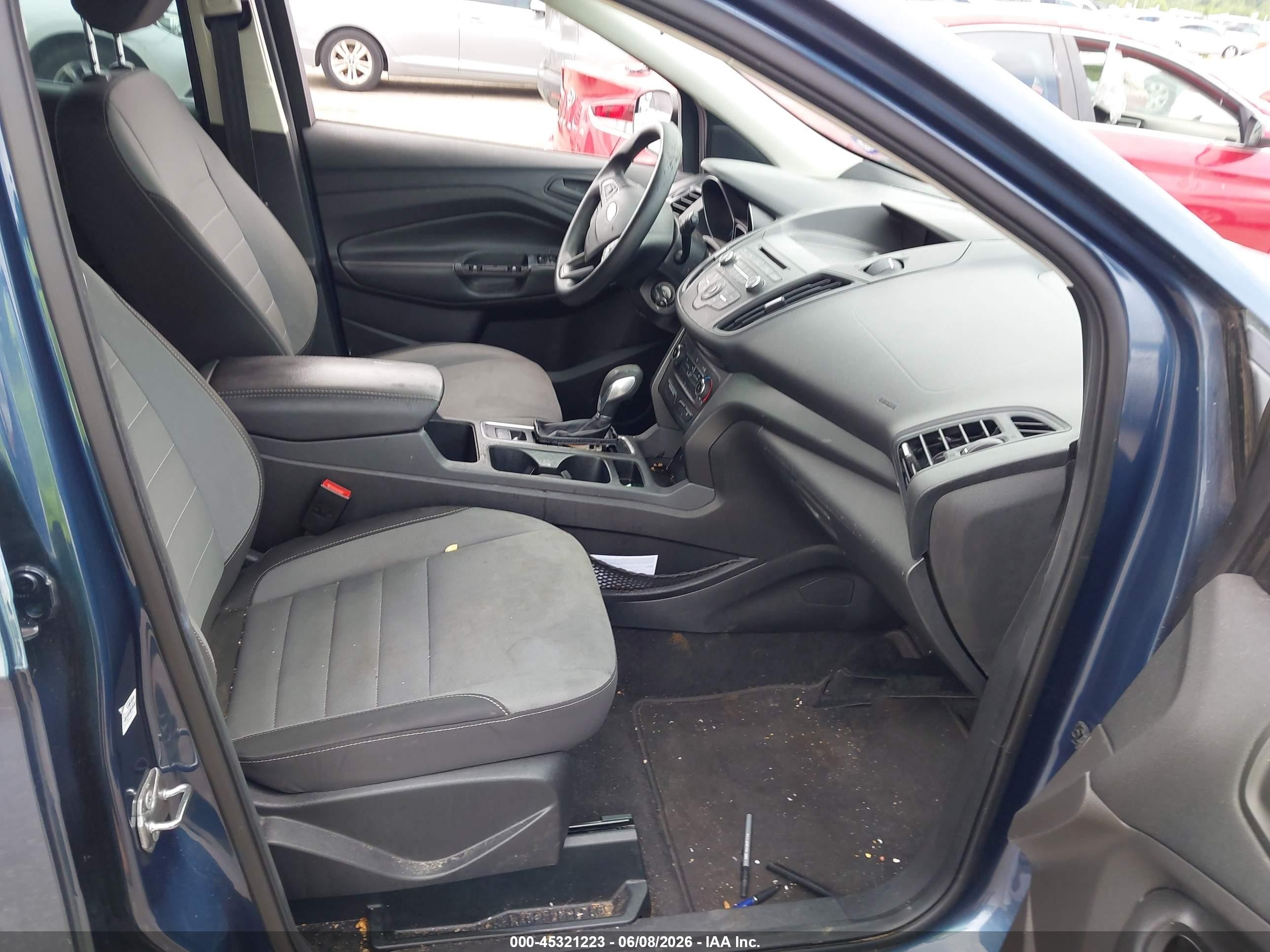 2018 Ford Escape S Blue vin: 1FMCU0F72JUA09309