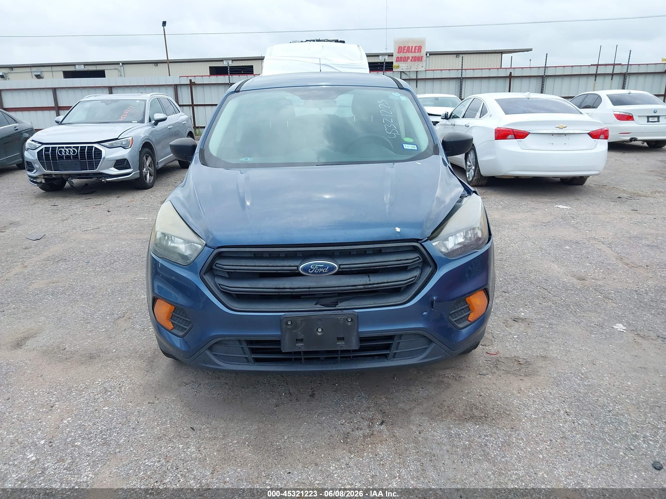 2018 Ford Escape S Blue vin: 1FMCU0F72JUA09309