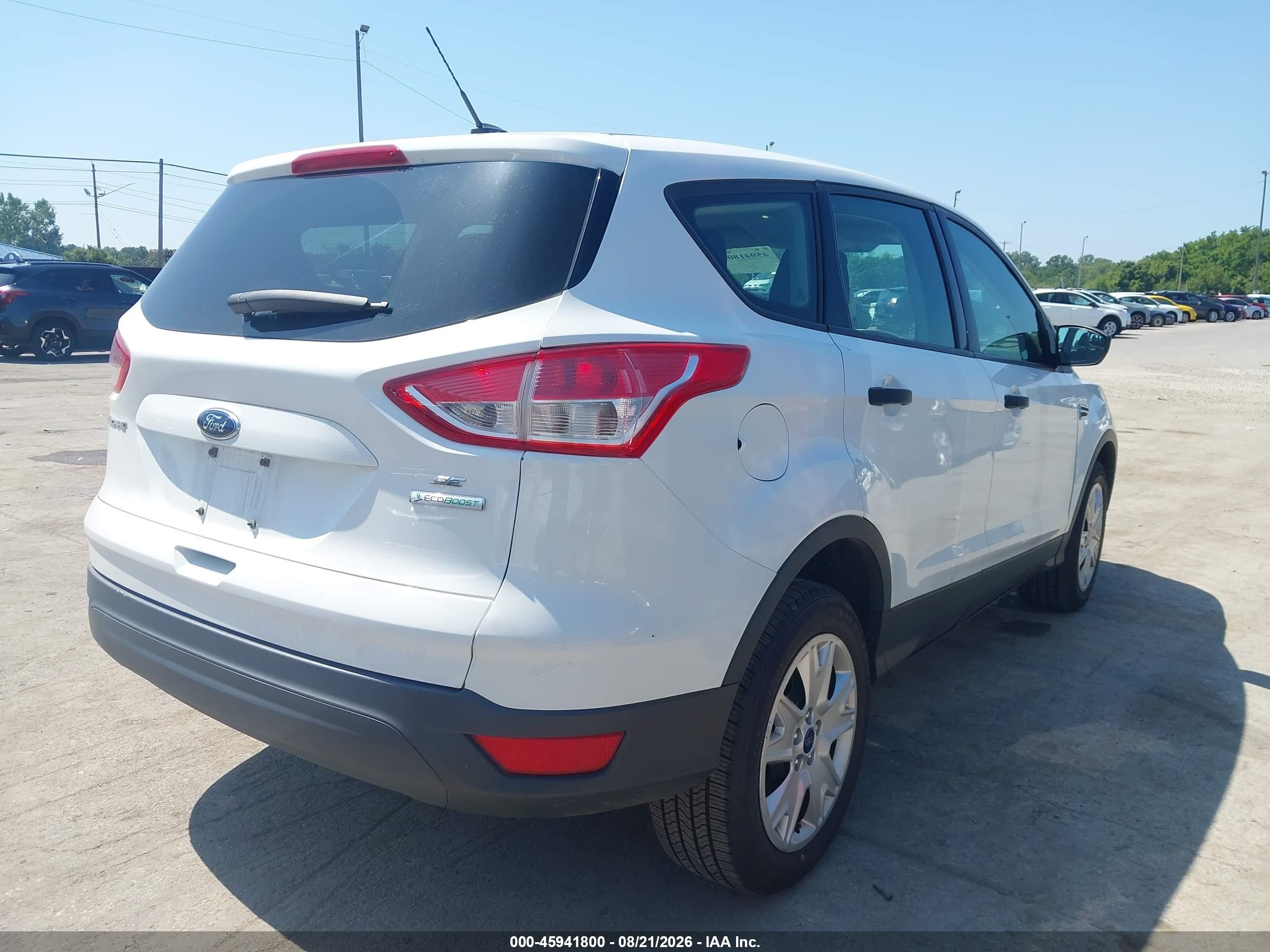 2013 Ford Escape S White vin: 1FMCU0F73DUA30254