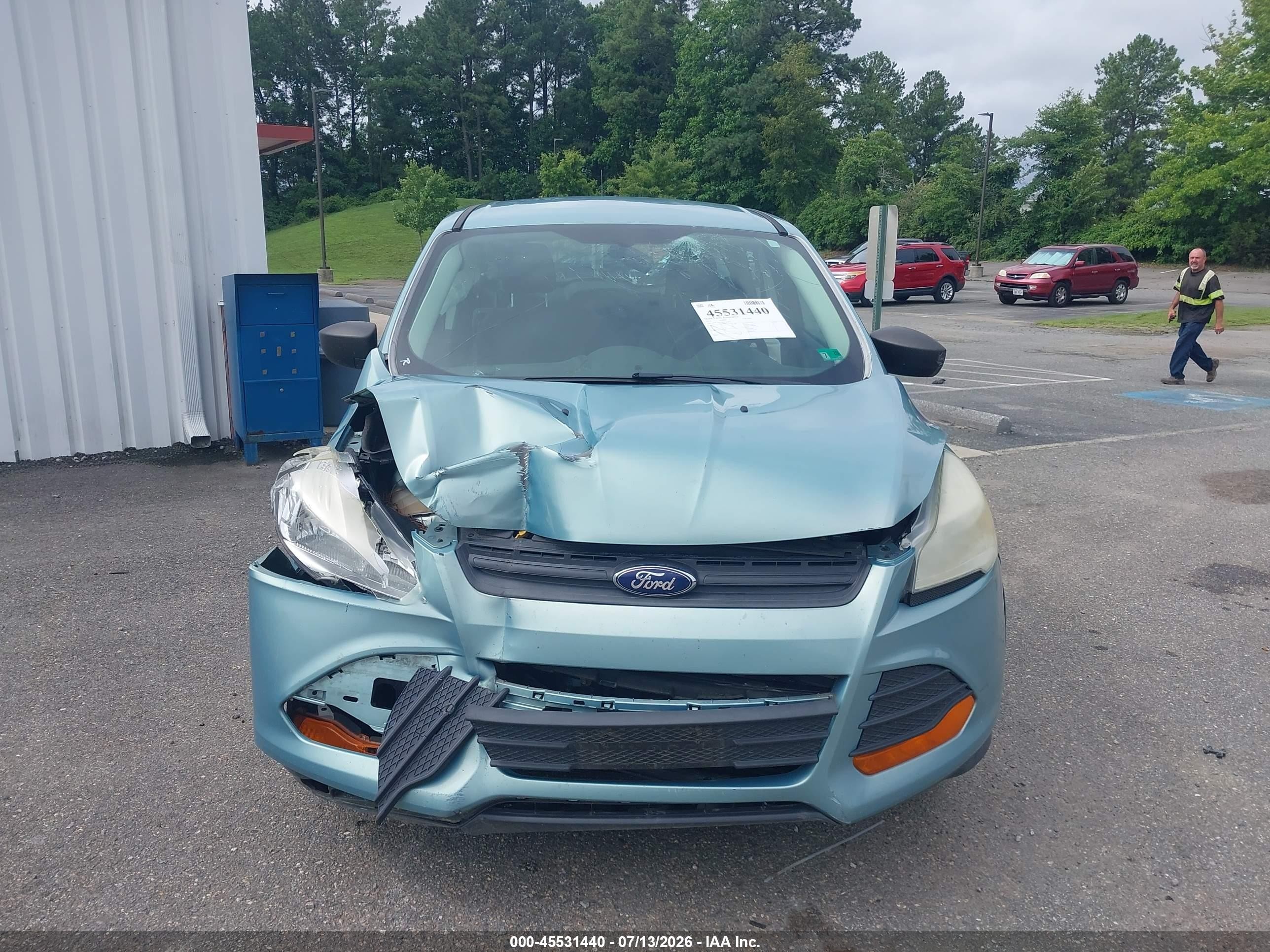 2013 Ford Escape S Teal vin: 1FMCU0F73DUC67309