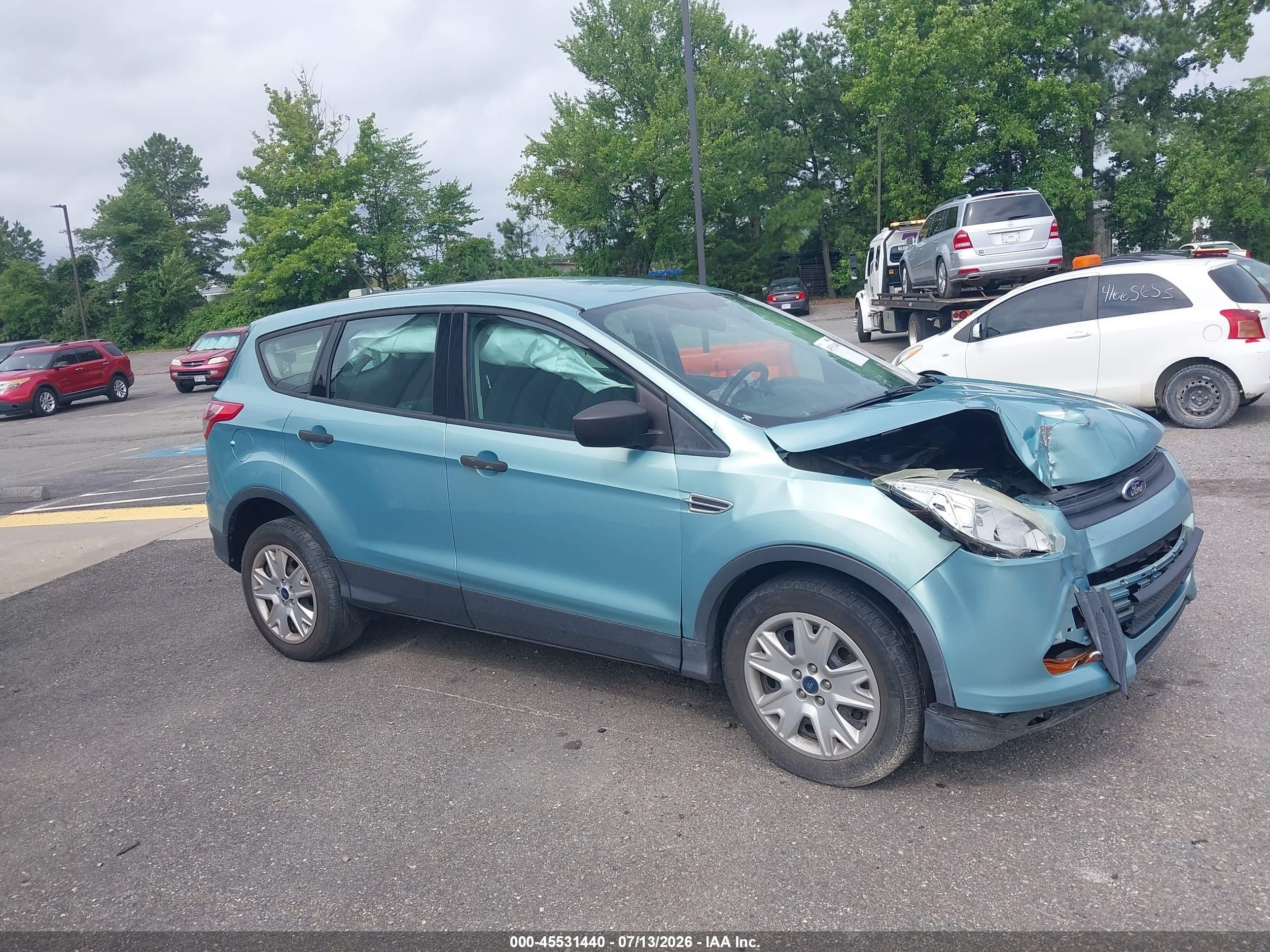 2013 Ford Escape S Teal vin: 1FMCU0F73DUC67309