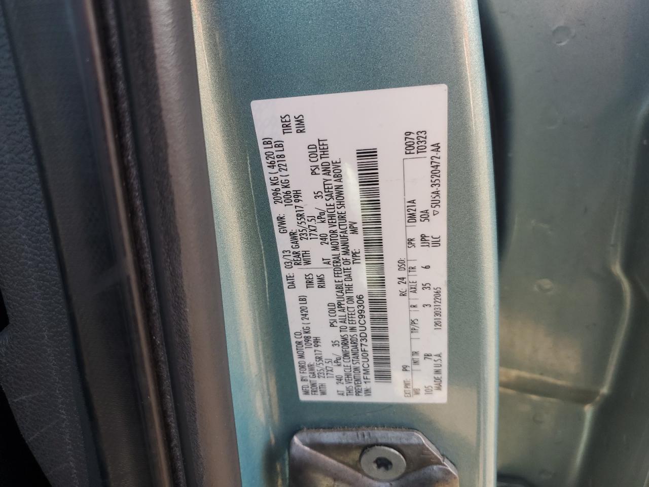 2013 Ford Escape S Turquoise vin: 1FMCU0F73DUC99306